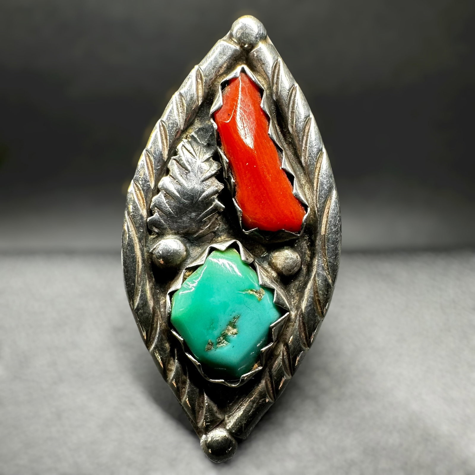 Sz8.5/7g Zuni Marvelyne Cheama Sterling Silver Kingman Turquoise Coral Ring (1 of 8)