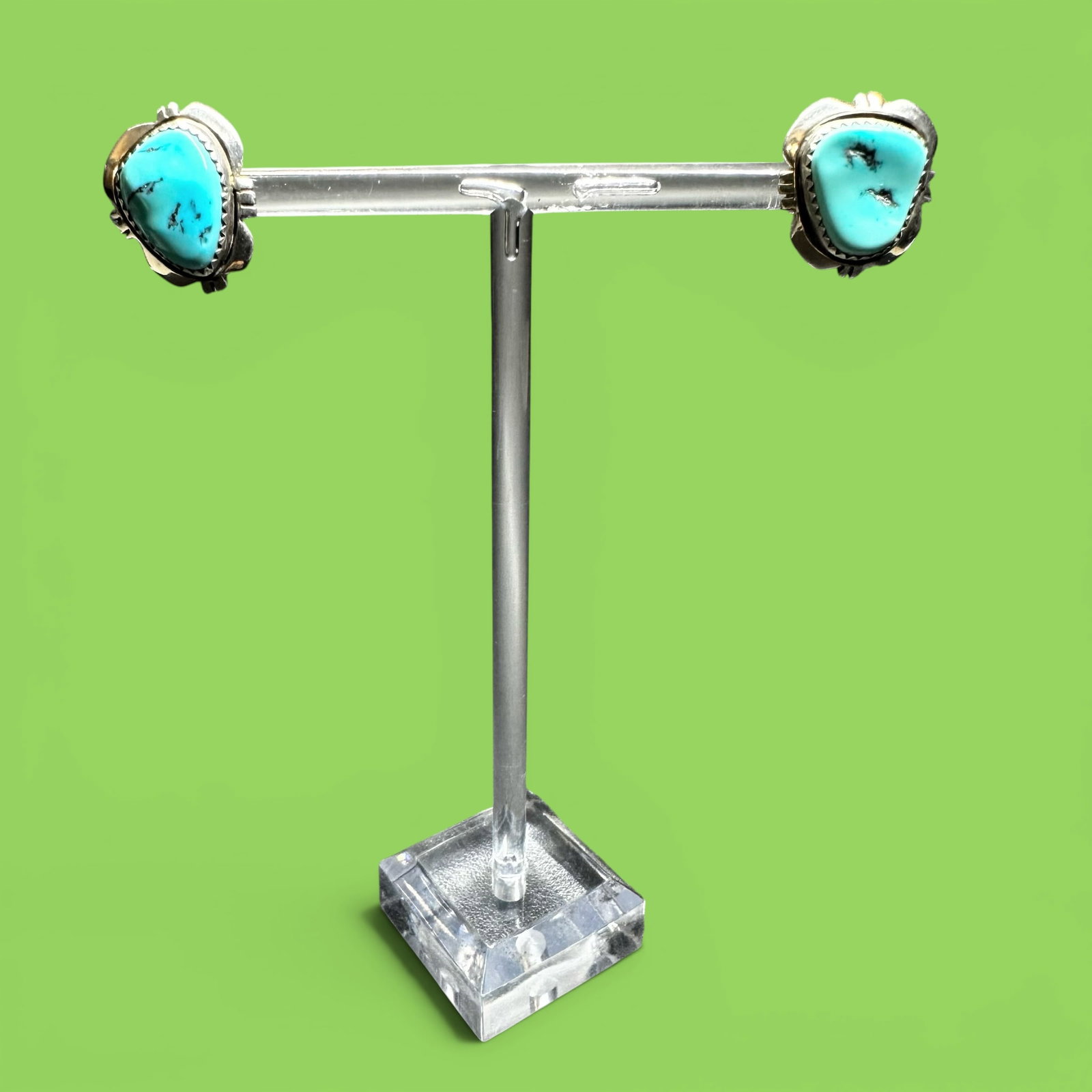 10g Native American Sterling Silver Kingman Turquoise Clip-On Earrings (1 of 7)