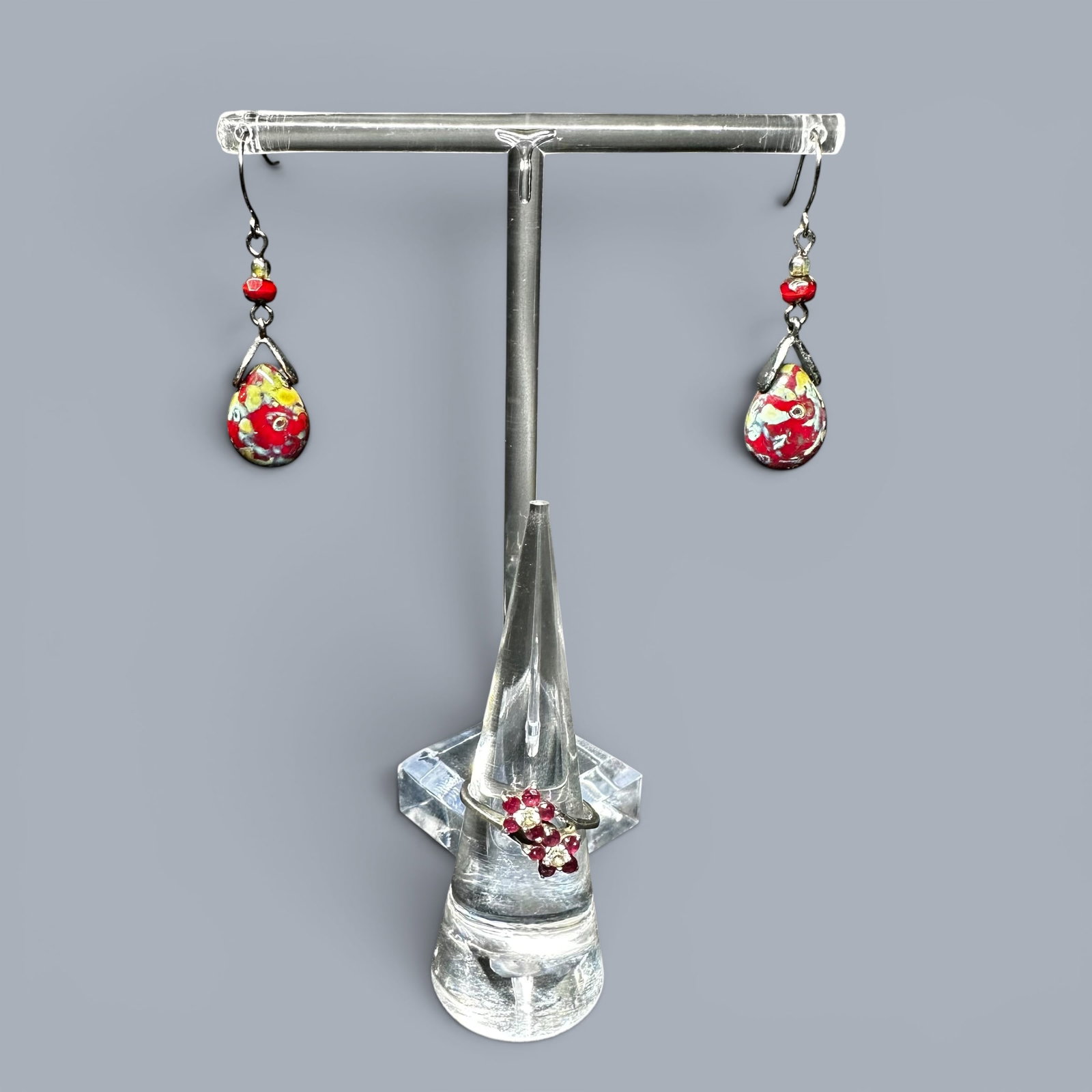 Sz6.75/6g Red Millefiori Glass Earrings & 925 Sterling Silver Red Rhinestone Ring Lot: Sz6.75/6g Red Millefiori Glass Earrings & 925 Sterling Silver Red Rhinestone Ring Lot:Brand/Model: No hallmark.Manufacturer Location: Not marked.Year Produced: Unknown.Condition: Good condition with s