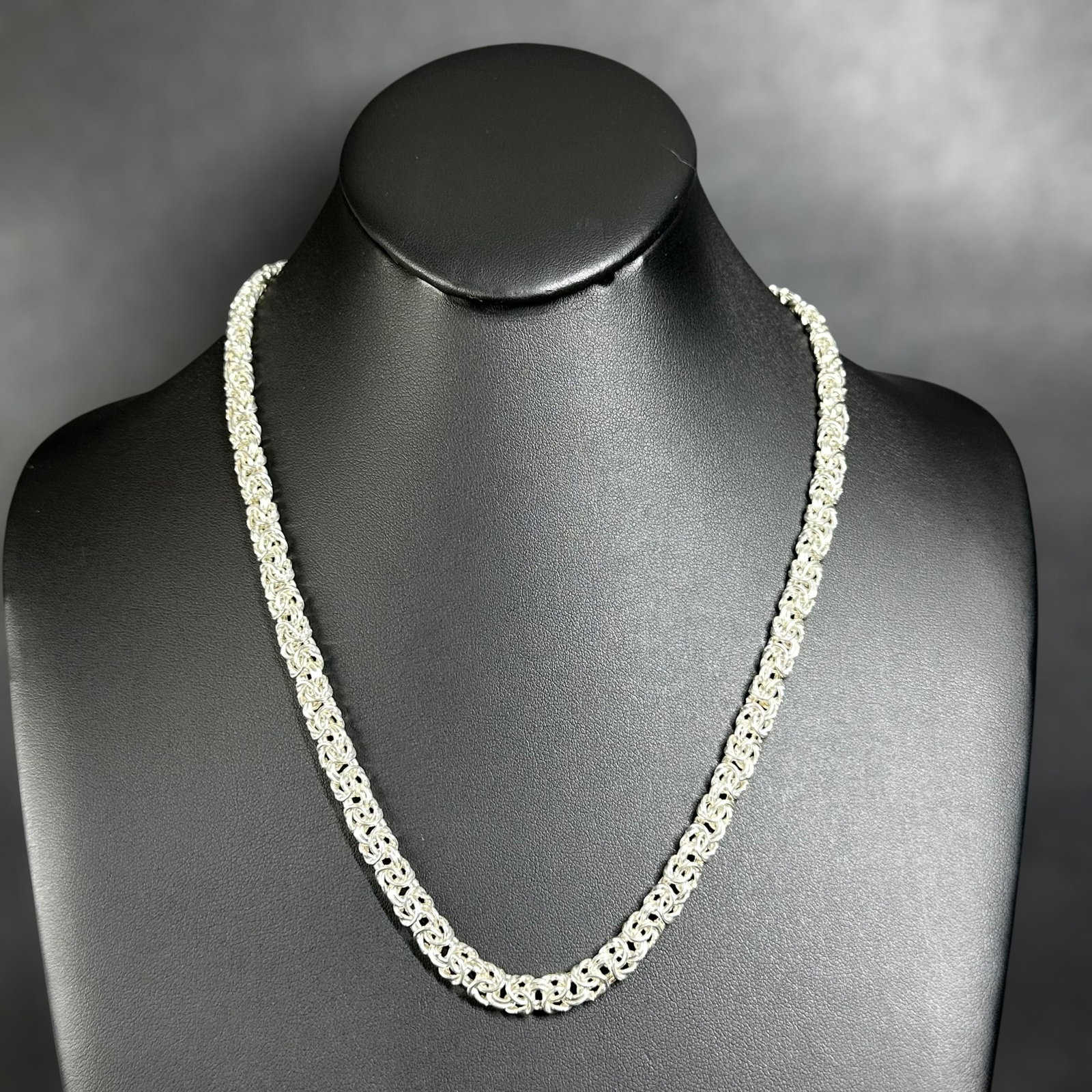 19”/21g 925 Sterling Silver Byzantine Necklace: 19”/21g 925 Sterling Silver Byzantine NecklaceBrand/Model: No hallmark.Manufacturer Location: Italy.Year Produced: Unknown.Condition: Good condition with light surface wear.Specs/Description: Ap