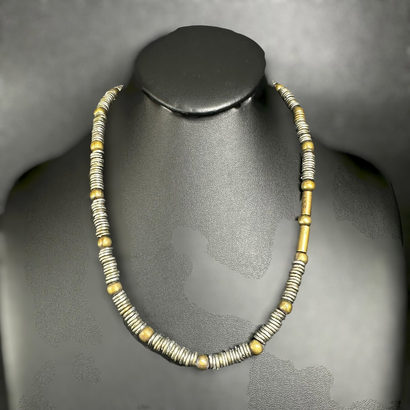 16”/86g Vintage Abercrombie & Fitch Mixed Metal Beaded Boho Necklace (1 of 8)