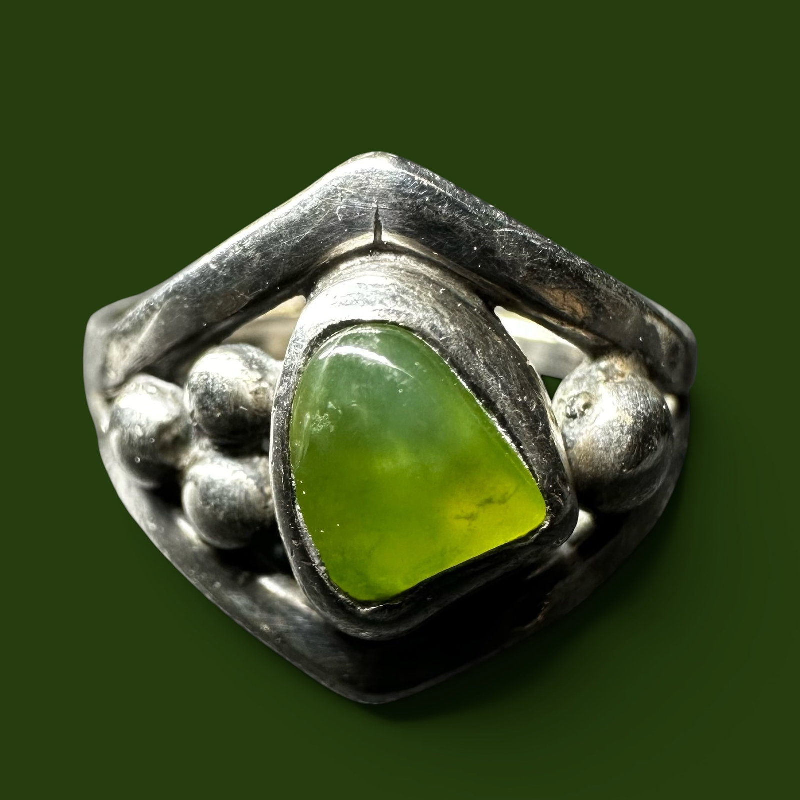 Sz5.5/3g Native American Sterling Silver Jade Ring (1 of 8)