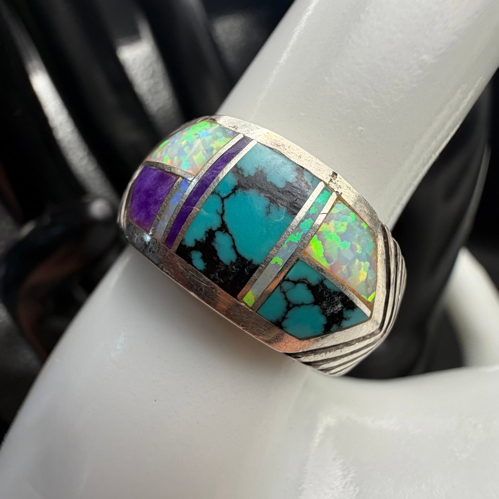 Vintage Sterling Silver Turquoise Opal Sugilite Inlay Native American Ring Sz 9.5 8.10g 925: Maker: Unmarked, unknown. / Material: Sterling Silver. / Stone: Inlays of Turquoise, Synthetic Opal and Sugilite. / Size: 9.5. / Weight: 8.10 grams. / Condition: Excellent, ready to wear and enjoy. / 