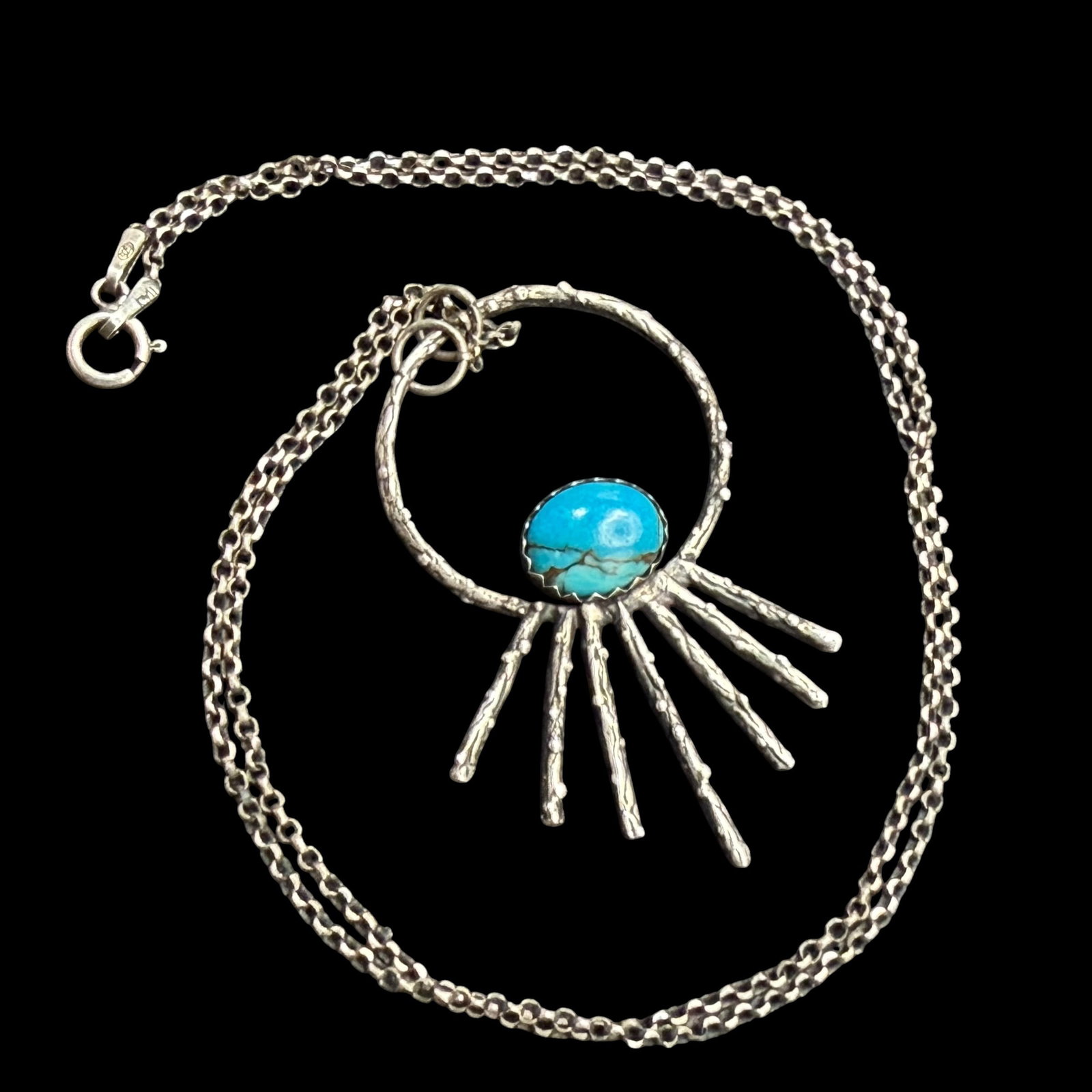 Vintage Native American Sterling Silver Turquoise Necklace Pendant & Chain Old Pawn 4.93g 925: Maker: Unmarked, possibly Old Pawn. / Material: Sterling Silver. / Stone: Turquoise. / Size: 1 3/4” x 1 1/16”, 17.5 chain overall length. / Weight: 4.93 grams. / Condition: Excellent, read