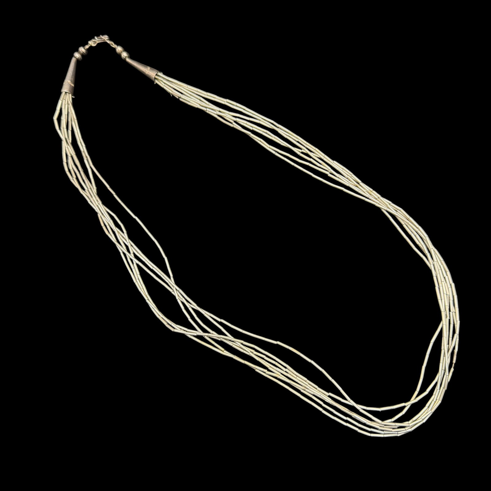 Vintage Sterling Silver Native American Liquid Silver Bead Necklace 26” Long 31.63g 925 Old: Maker: Unmarked, possibly Old Pawn. / Material: Sterling Silver. / Stone: None. / Size: 26 inches long. / Weight: 31.63 grams. / Condition: Excellent, ready to enjoy. / Sold as is. Measurements are ap