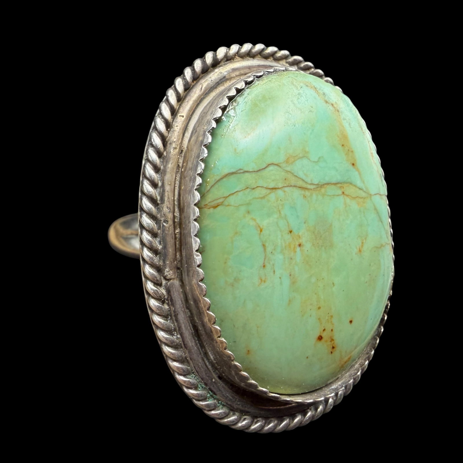 Vintage Sterliing Silver Native American Turquoise Lee Charley Jr Navajo Ring Sz 10.25 18.44g 925: Maker: Lee Charley Jr. Navajo. / Material: Sterling Silver. / Stone: Turquoise. / Size: 10.25. Face measures 1 1/2” x 1 1/8”. / Weight: 18.44 grams. / Condition: Ready to enjoy. Please not