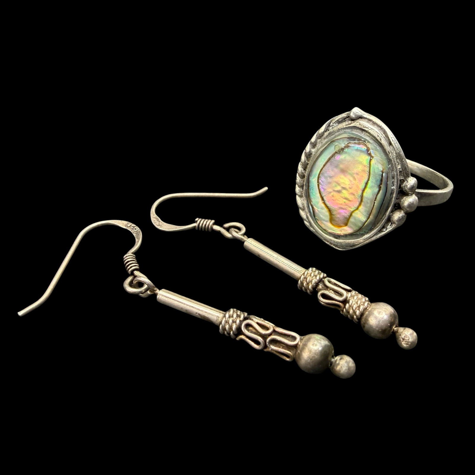 Vintage Sterling Silver Native American Old Pawn Abalone Ring Sz 7.25 Earrings 1” 4.79g 925: Maker: Both unmarked. Ring likely Old Pawn. / Material: Sterling Silver. / Stone: Abalone. / Size: Ring 7.25. Face measures 11/16” x 5/8”. Earrings 1” long. / Weight: 4.79 grams comb