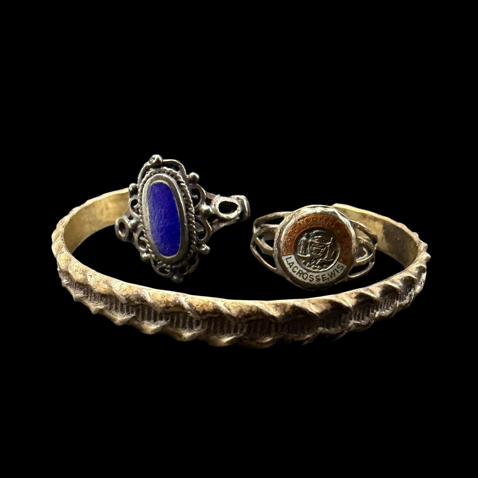 Vintage Sterling Silver Childs Cuff Bracelet Lacrosse WI Class Ring Sz 3.75 Victorian Style Sz 4.75: Maker: Unmarked. / Material: Sterling Silver. / Stone: Blue stone unknown, possibly enamel. / Size: As shown rings are 3.75 and 4.75. Bracelet opening 4.3cm x 3.2cm. / Weight: 9.63 grams combined. / C