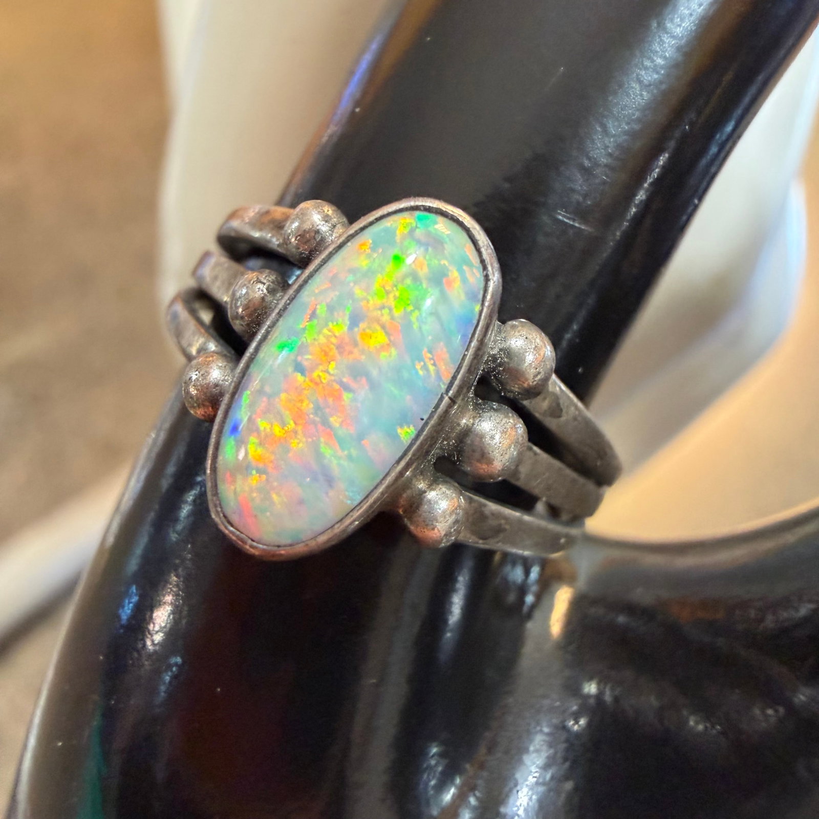 Vintage Native American Sterling Silver Opal Ring Old Pawn Sz 10 3.69g 925: Maker: Unmarked, possibly Old Pawn. / Material: Sterling Silver. / Stone: Opal. / Size: 10. Face measures 1/2” wide. / Weight: 3.69 grams. / Condition: Great, ready to enjoy! / Sold as is. Measu