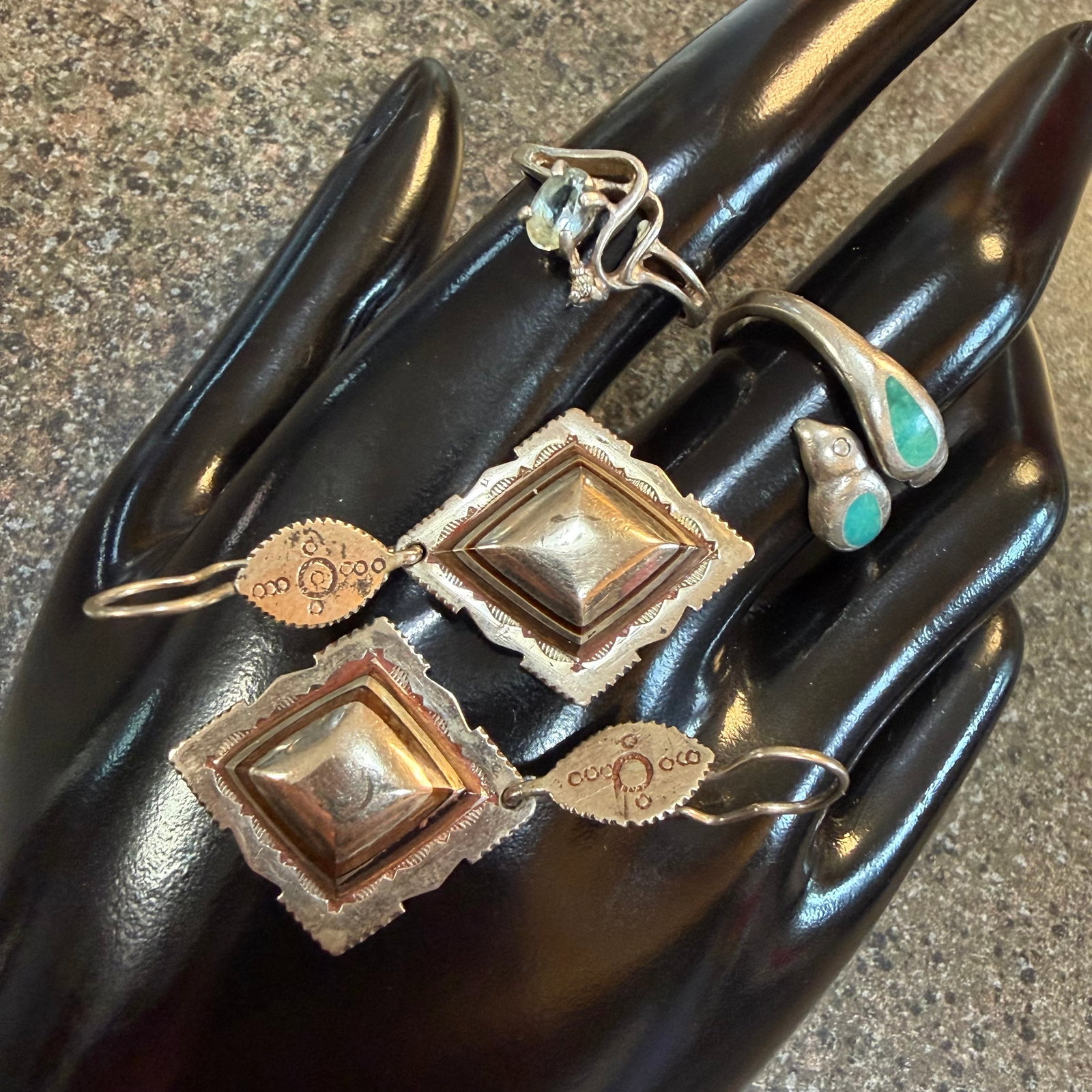 2 Vintage Sterling Silver Rings Sz 7.25 & Southwestern Style Earrings 1.5” 14.39g 925: Maker: Unmarked, unknown. / Material: Sterling Silver. / Stone: Turquoise and what I believe is Aquamarine. / Size: Both rings size 7.25. Earrings 1 1/2” x 7/8” each. / Weight: 14.39 grams