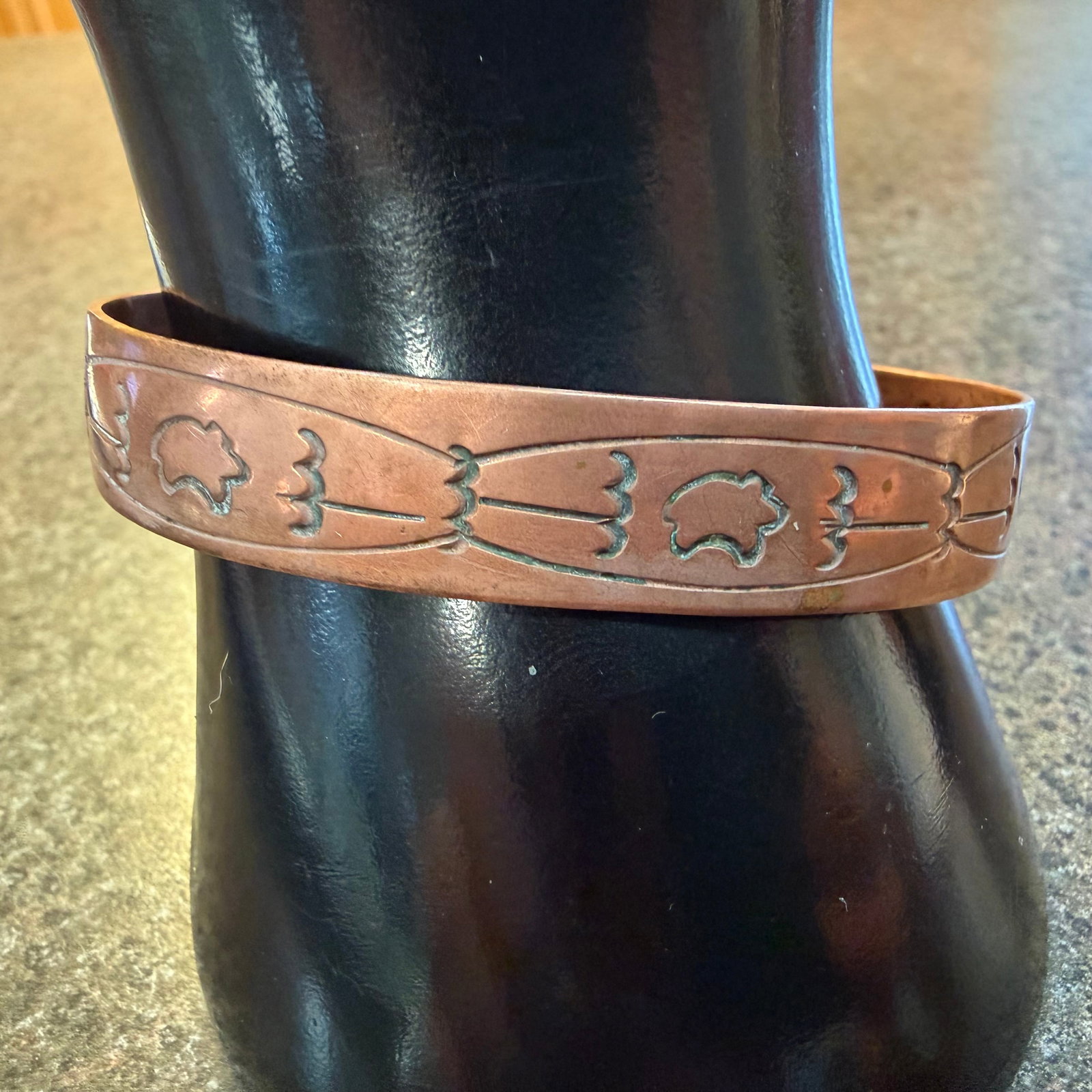 Vintage Copper Native American Southwestern Style Cuff Bracelet: Maker: Unmarked, unknown. / Material: Copper. / Stone: None. / Size: Opening 6.5 cm x 4.9 cm. 1/2” wide band. / Condition: Great, ready to enjoy. / Sold as is. Measurements are approximate. Plea