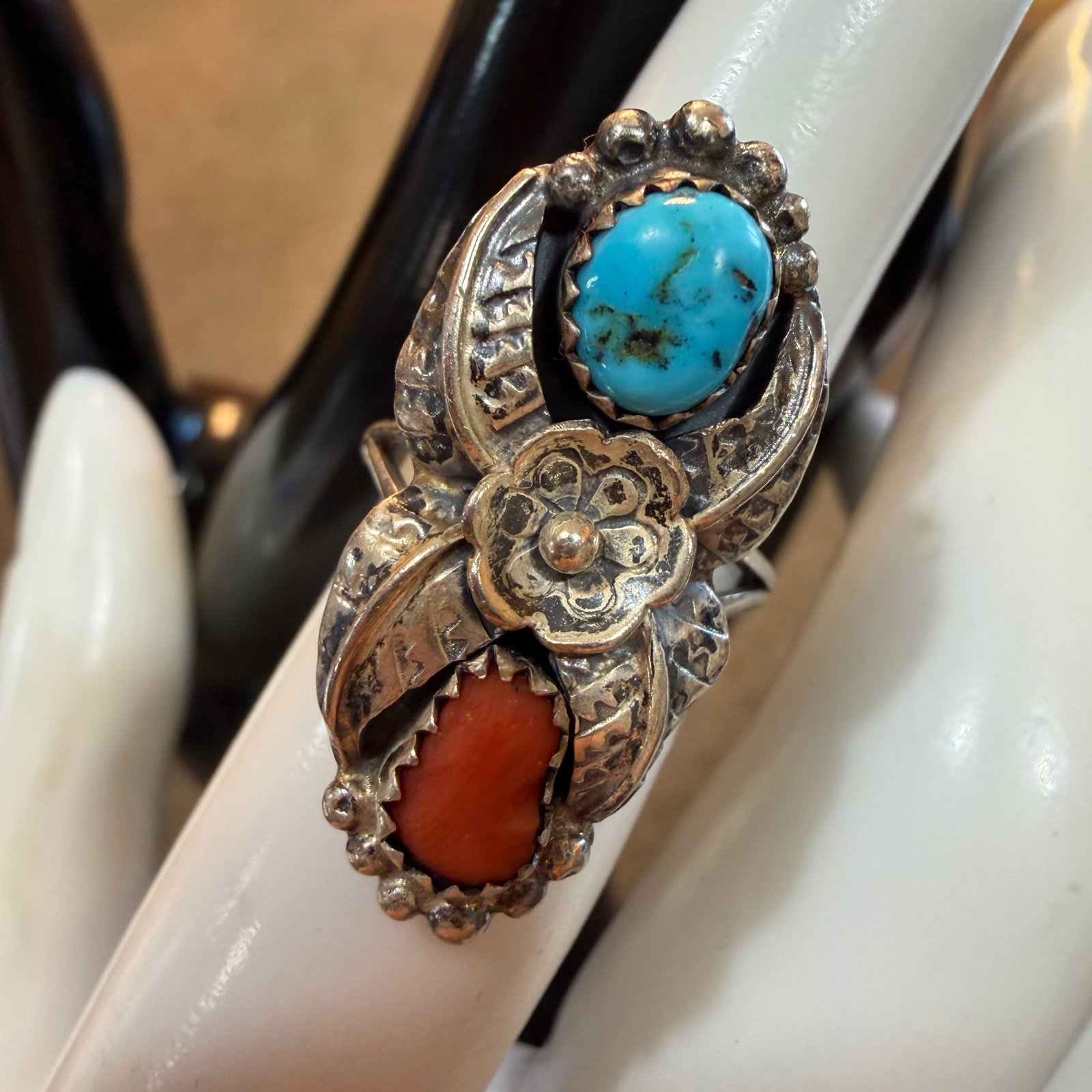 Vintage Sterling Silver Turquoise Coral Native American Old Pawn Ring Sz 5 4.0g 925: Maker: Unmarked, likely Old Pawn. / Material: Sterling Silver. / Stone: Turquoise and Coral. / Size: 5. Face measures 1 1/8” x 9/16”. / Weight: 4.00 grams. / Condition: Great, ready to enj