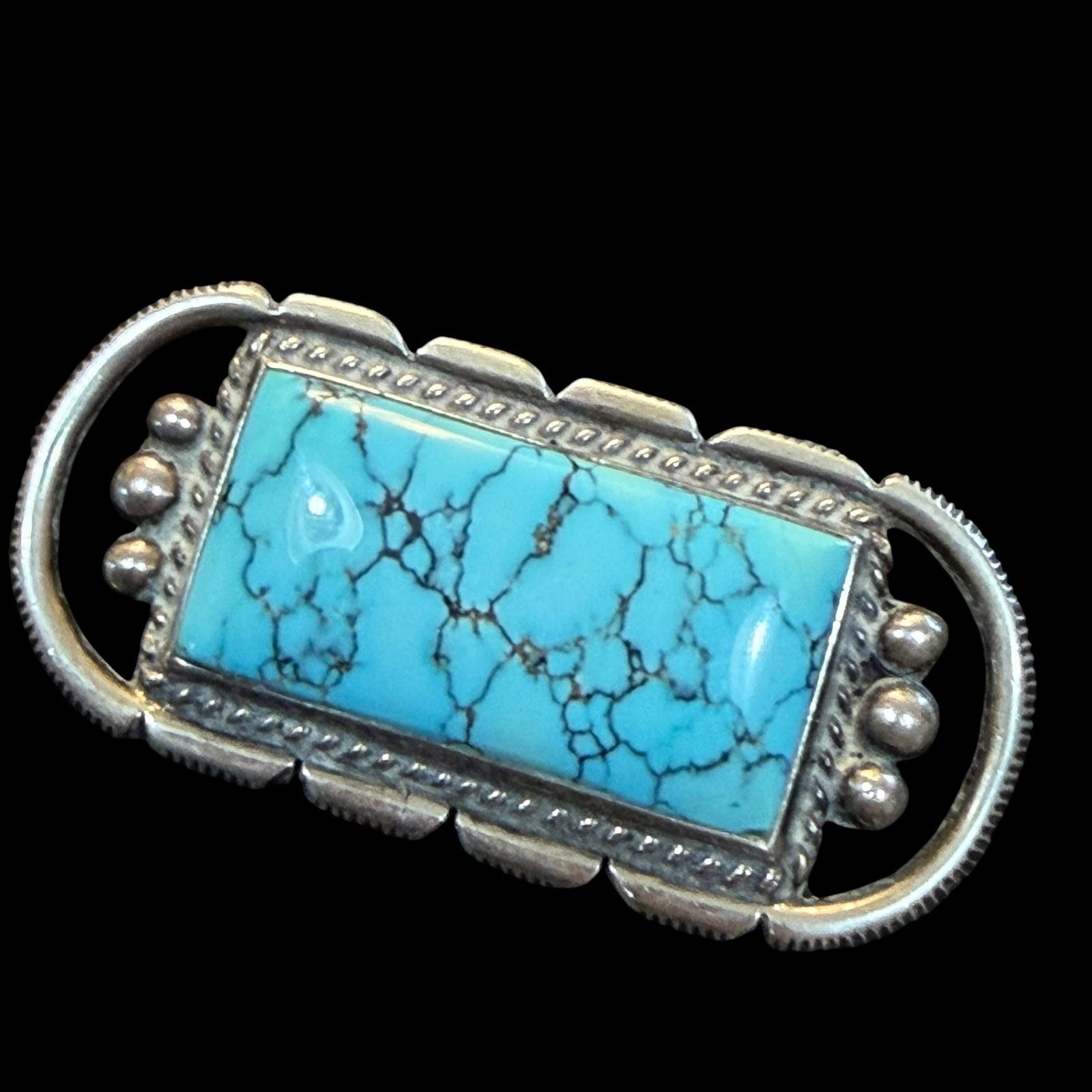 Vintage Fred Harvey Navajo Native American Sterling Silver Turquoise Brooch Pin 13.84g 925: Maker: Fred Harvey Navajo. / Material: Sterling Silver. / Stone: Turquoise. / Size: 1 15/16” x 15/16”. / Weight: 13.84 grams. / Condition: Great, ready to enjoy. / Sold as is. Measurements