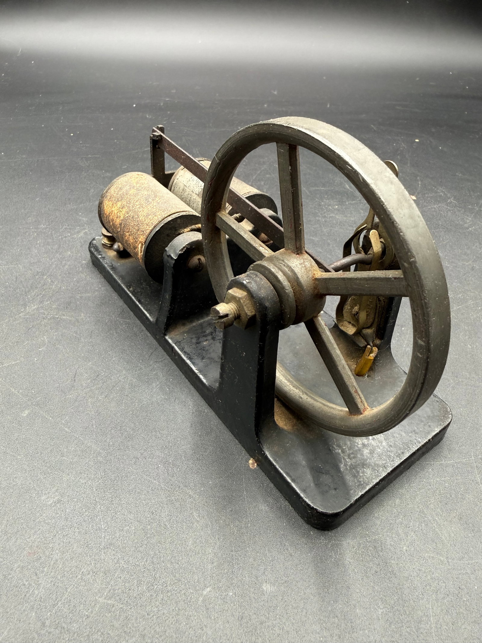 Vintage Electromagnet Engine - 3