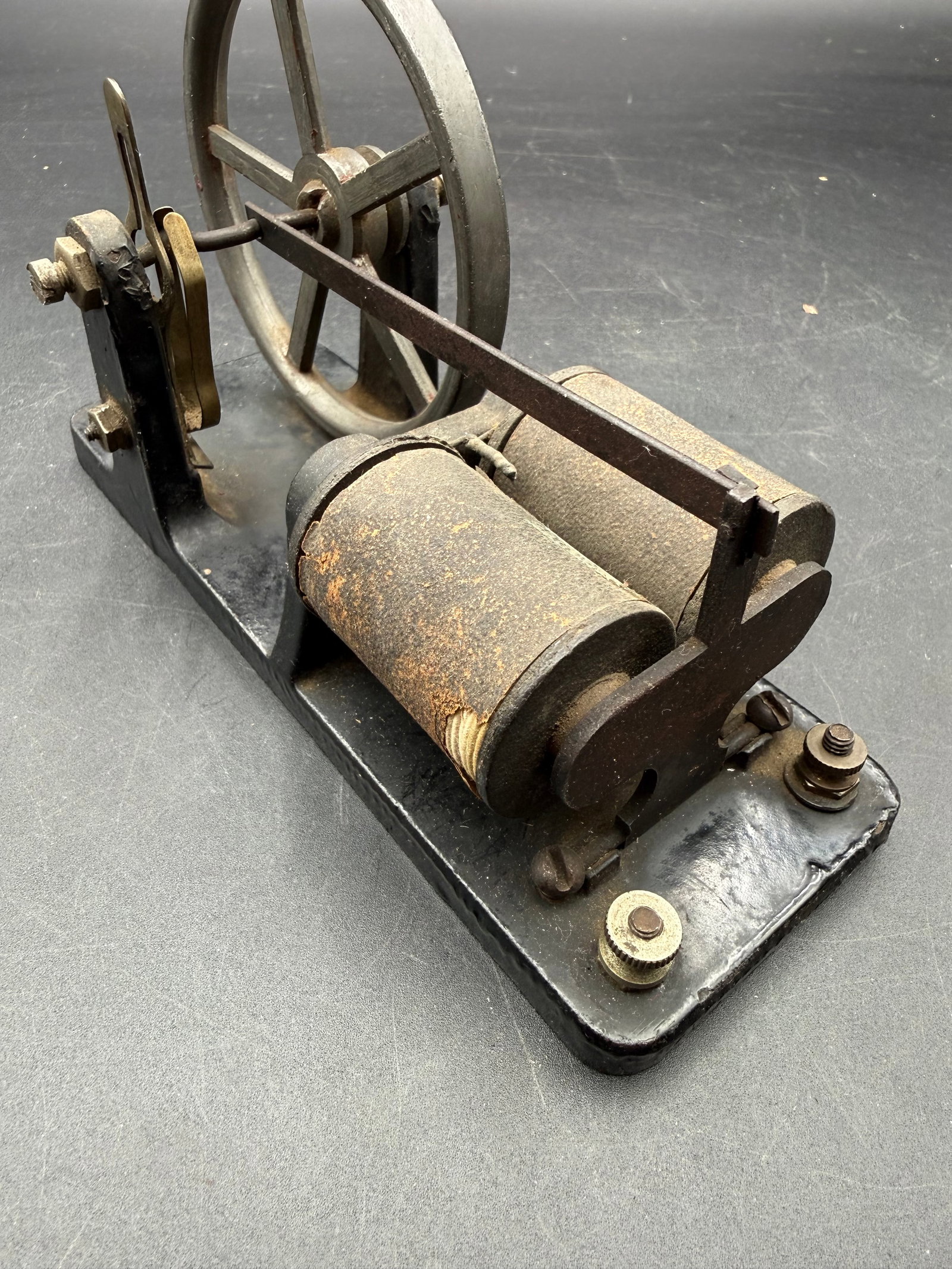 Vintage Electromagnet Engine - 5