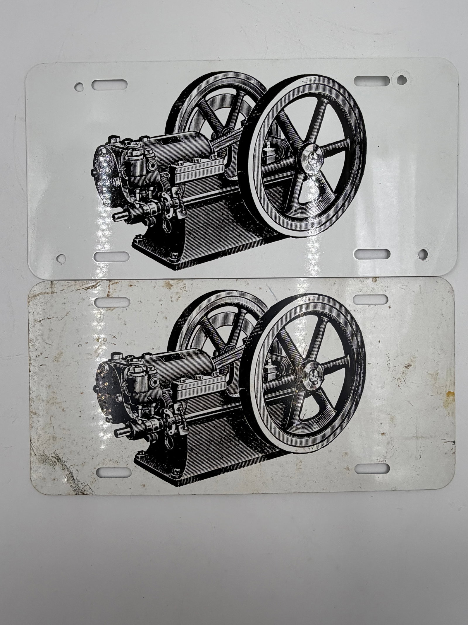 Vintage Engine Graphic License Plate Blanks Pair (1 of 4)