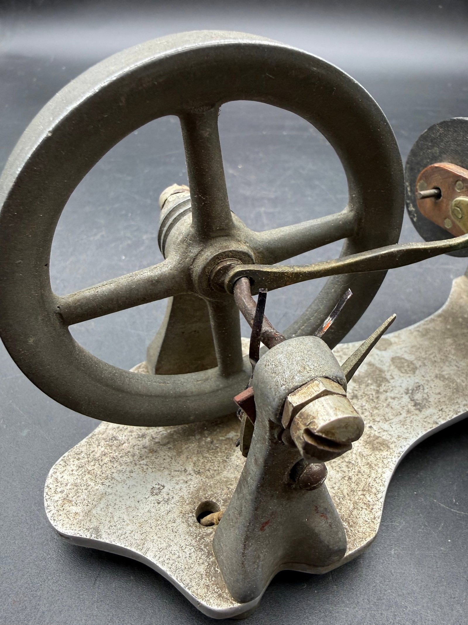 Vintage Electromagnet Engine - 4