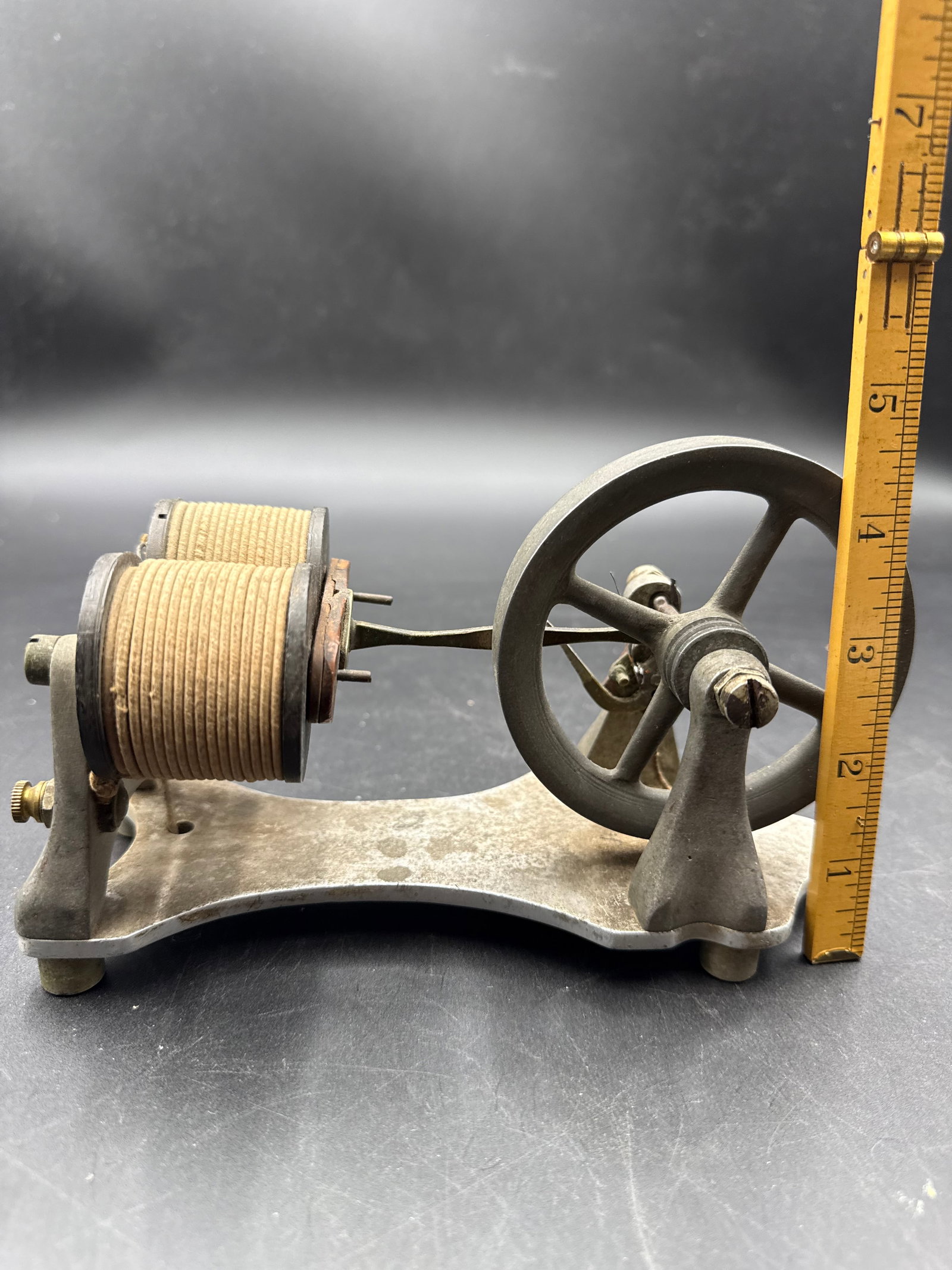 Vintage Electromagnet Engine - 8