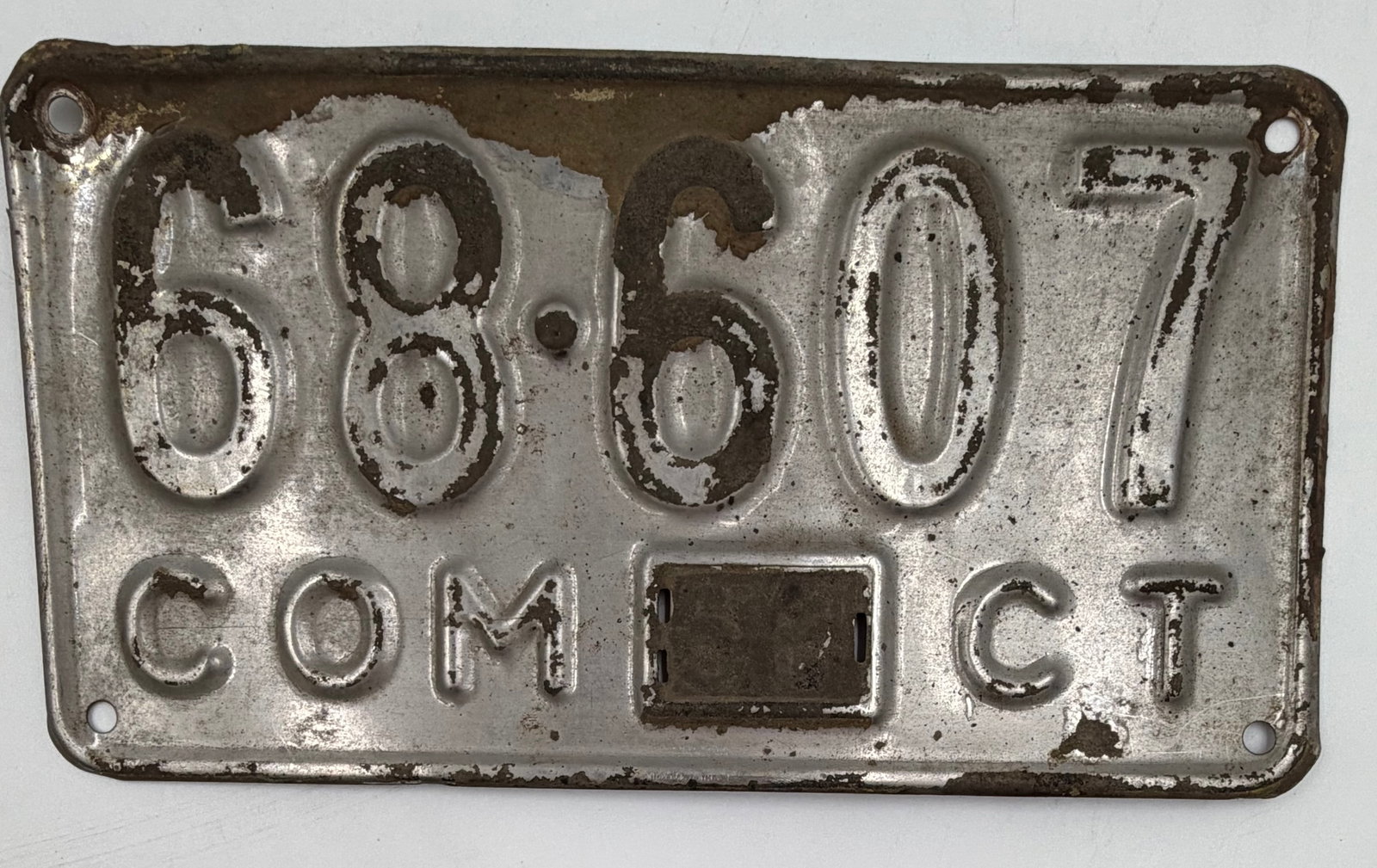 1960 Connecticut Commercial License Plate 68-607 (1 of 5)