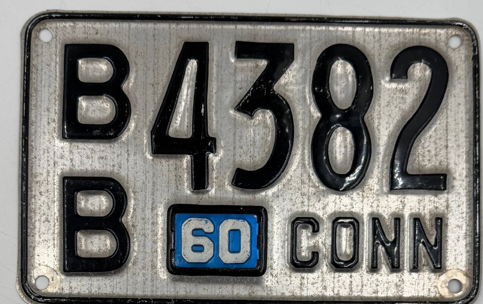 1960 Connecticut Commercial License Plate B4382 (1 of 5)