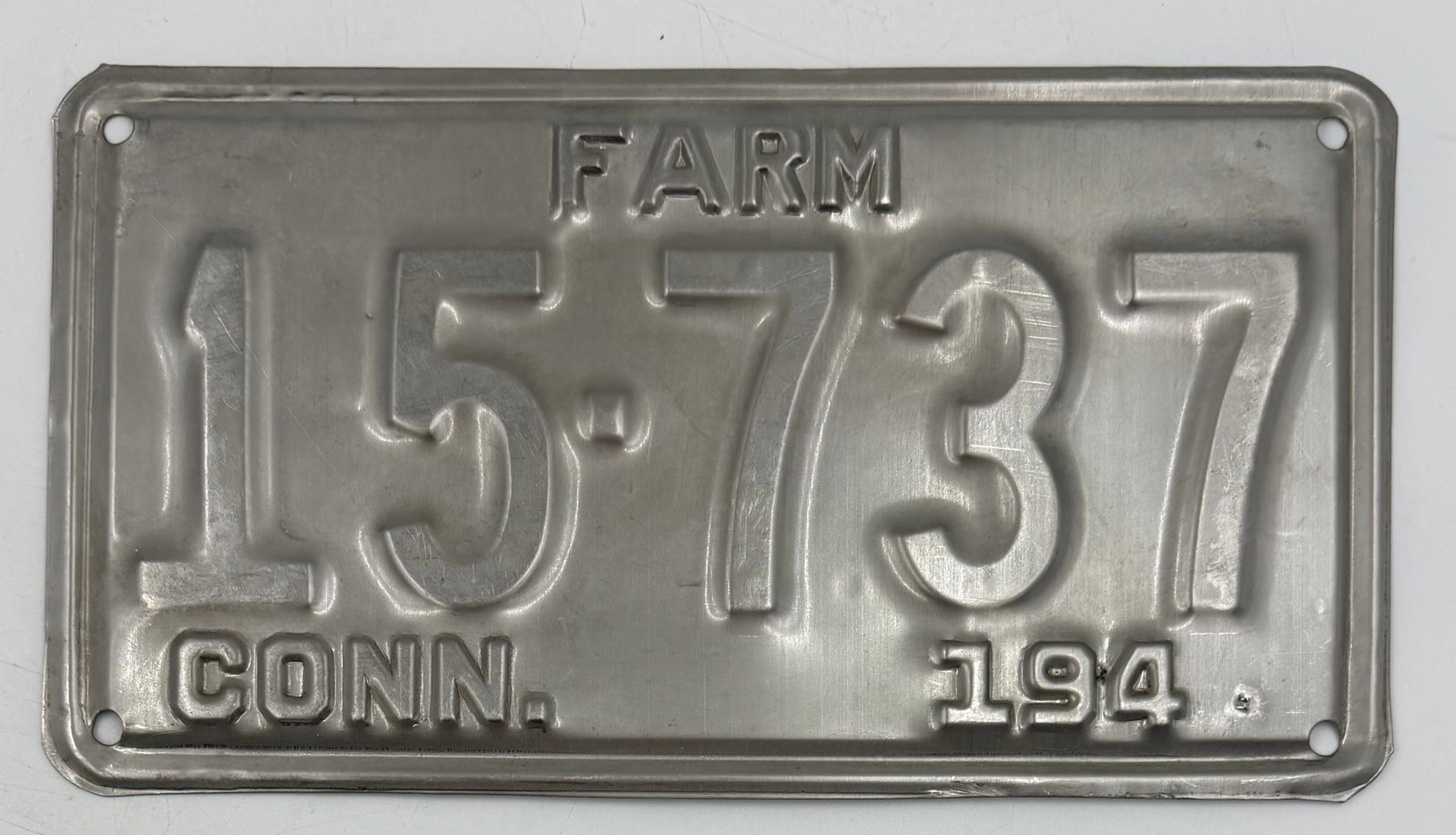 1940 Connecticut Farm License Plate 15-737 (1 of 5)