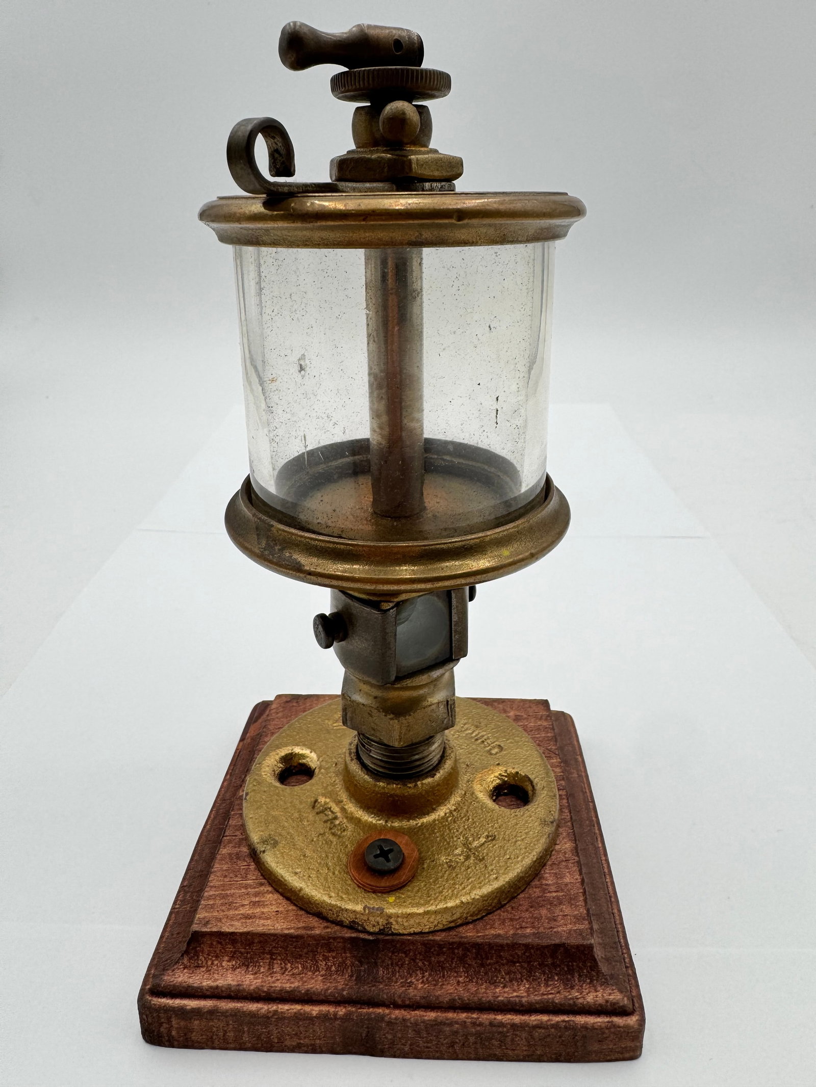 Antique Brass Steam Engine Oiler Lubricator Sight Feed Glass Reservoir on Wood Base (1 of 6)