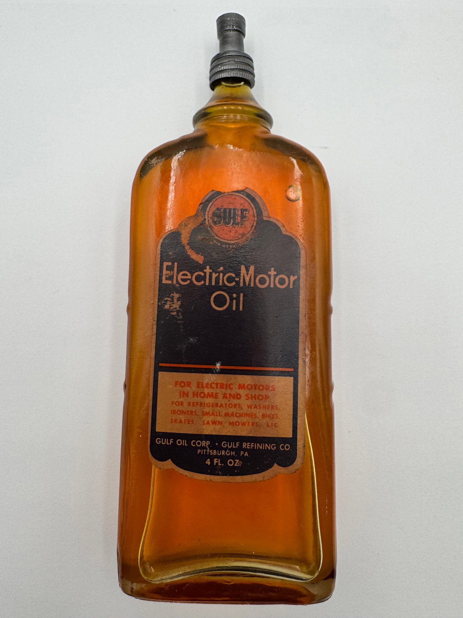 Vintage Gulf Electric Motor Oil Glass Bottle Original Label (1 of 4)