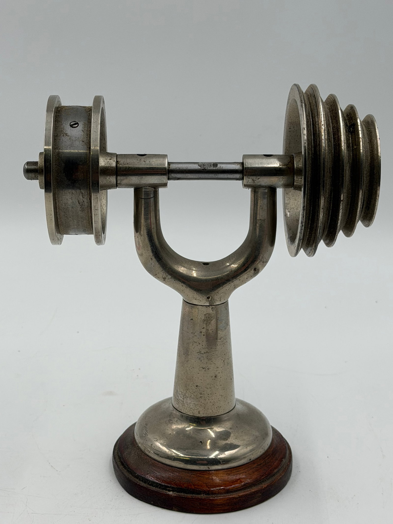 Antique Industrial Pulley Display Model (1 of 5)