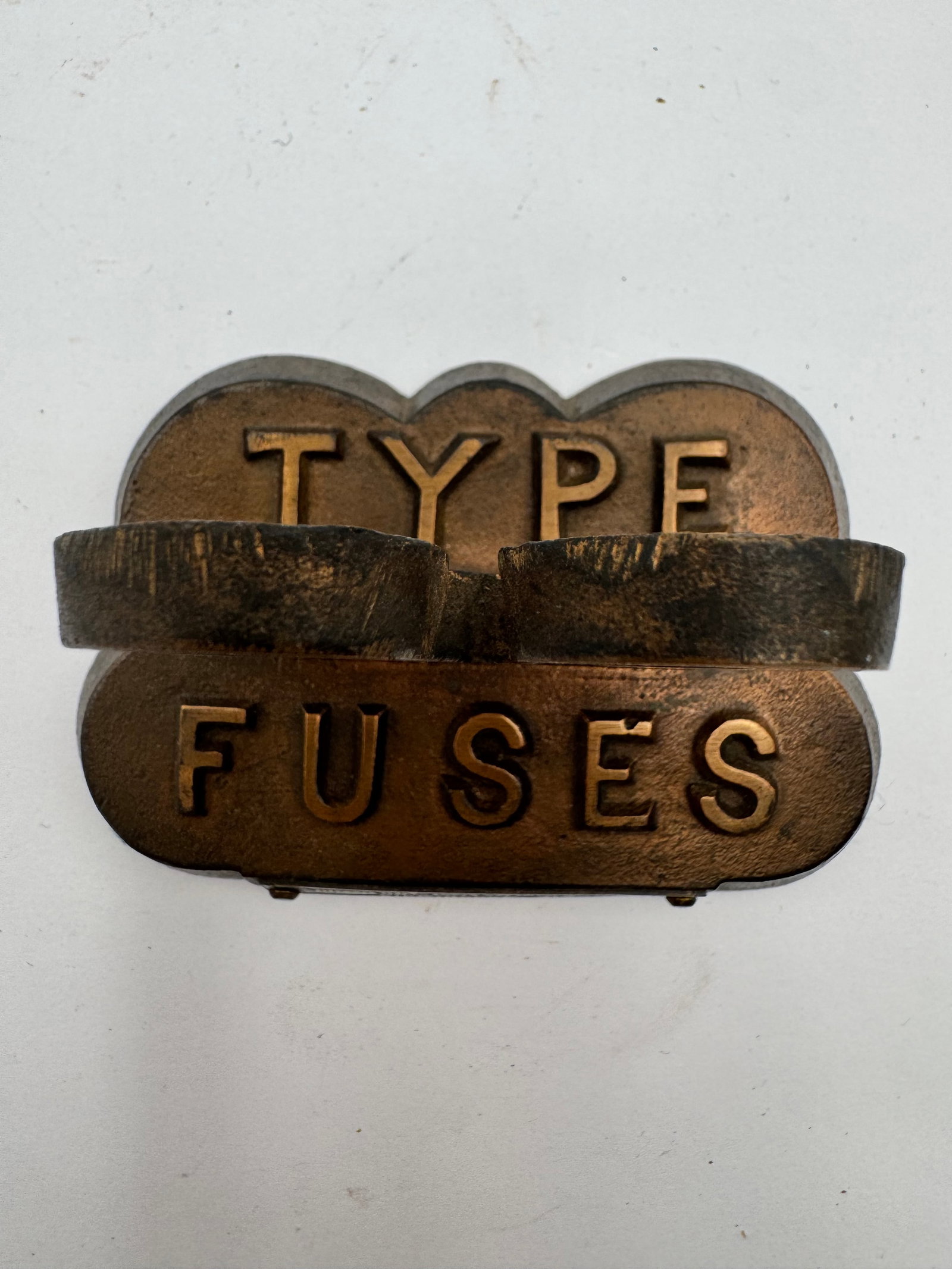 Vintage Southern States Equipment Co Birmingham AL Cast Metal Desk Weight Sign: Vintage cast metal desk weight or advertising sign from Southern States Equipment Co., Birmingham, Alabama. Features heavy industrial construction with embossed lettering and aged factory patina. Like