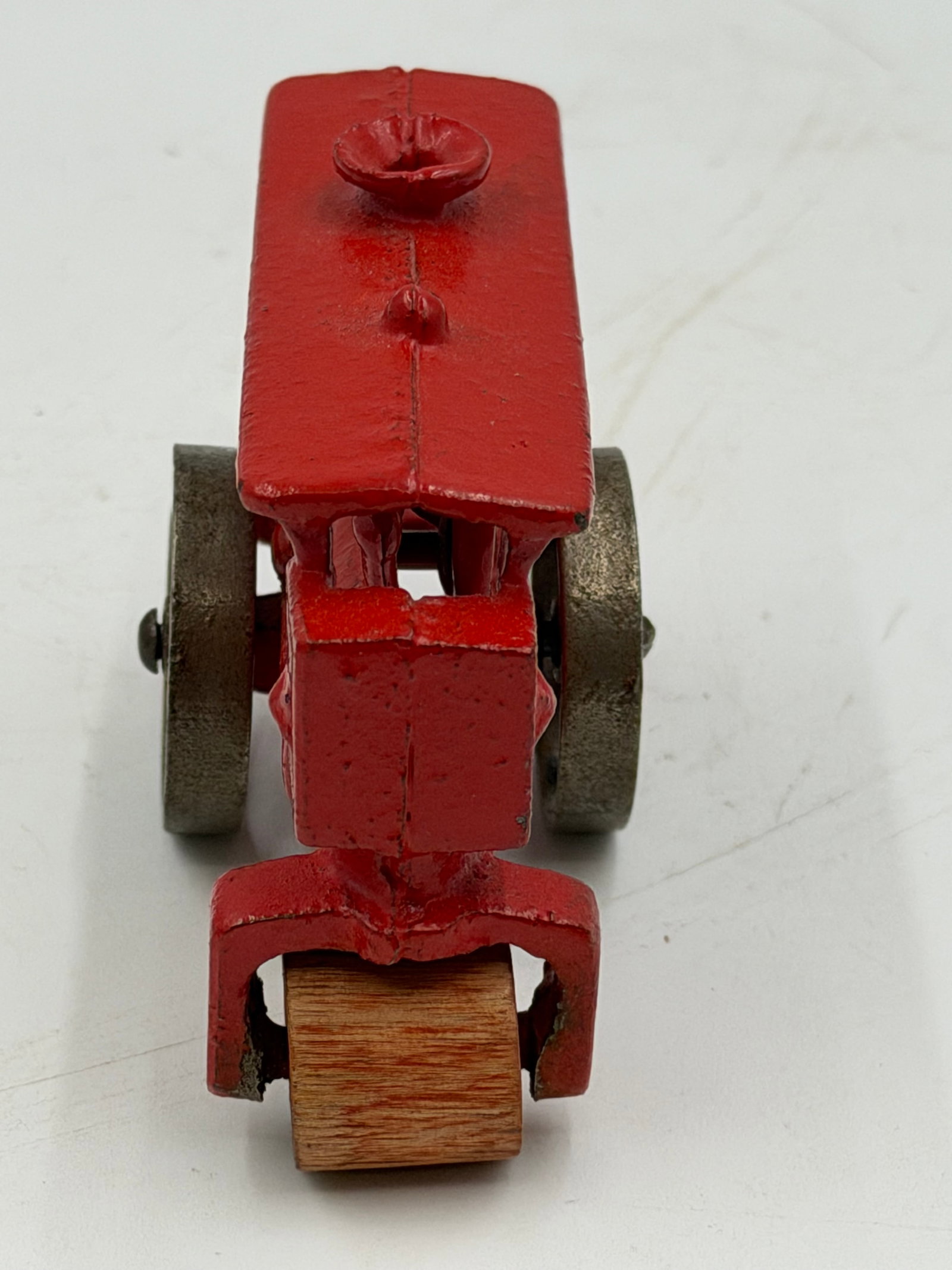 Vintage Cast Iron Toy Steam Roller Tractor (1 of 5)