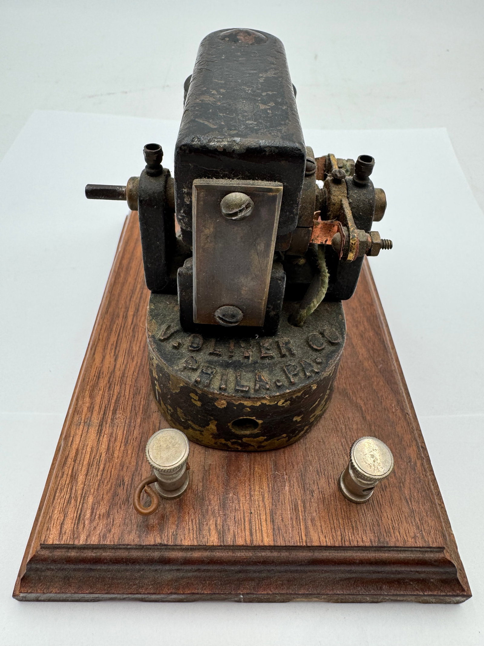 Oliver Philadephia DC electric motor 1890s (1 of 11)