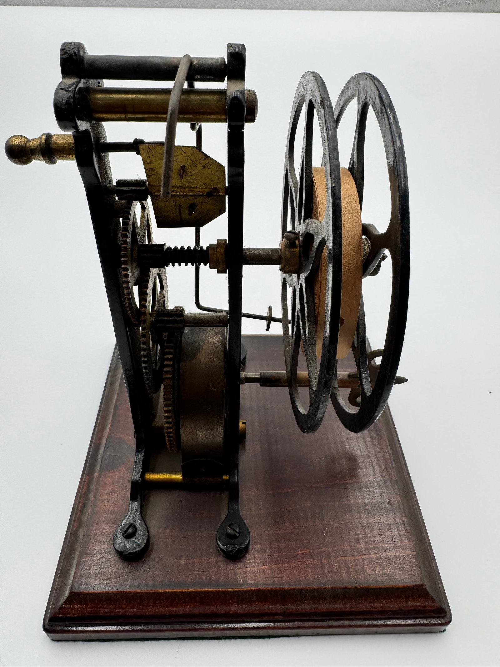 Antique Clockwork Scientific Demonstration Machine - 2