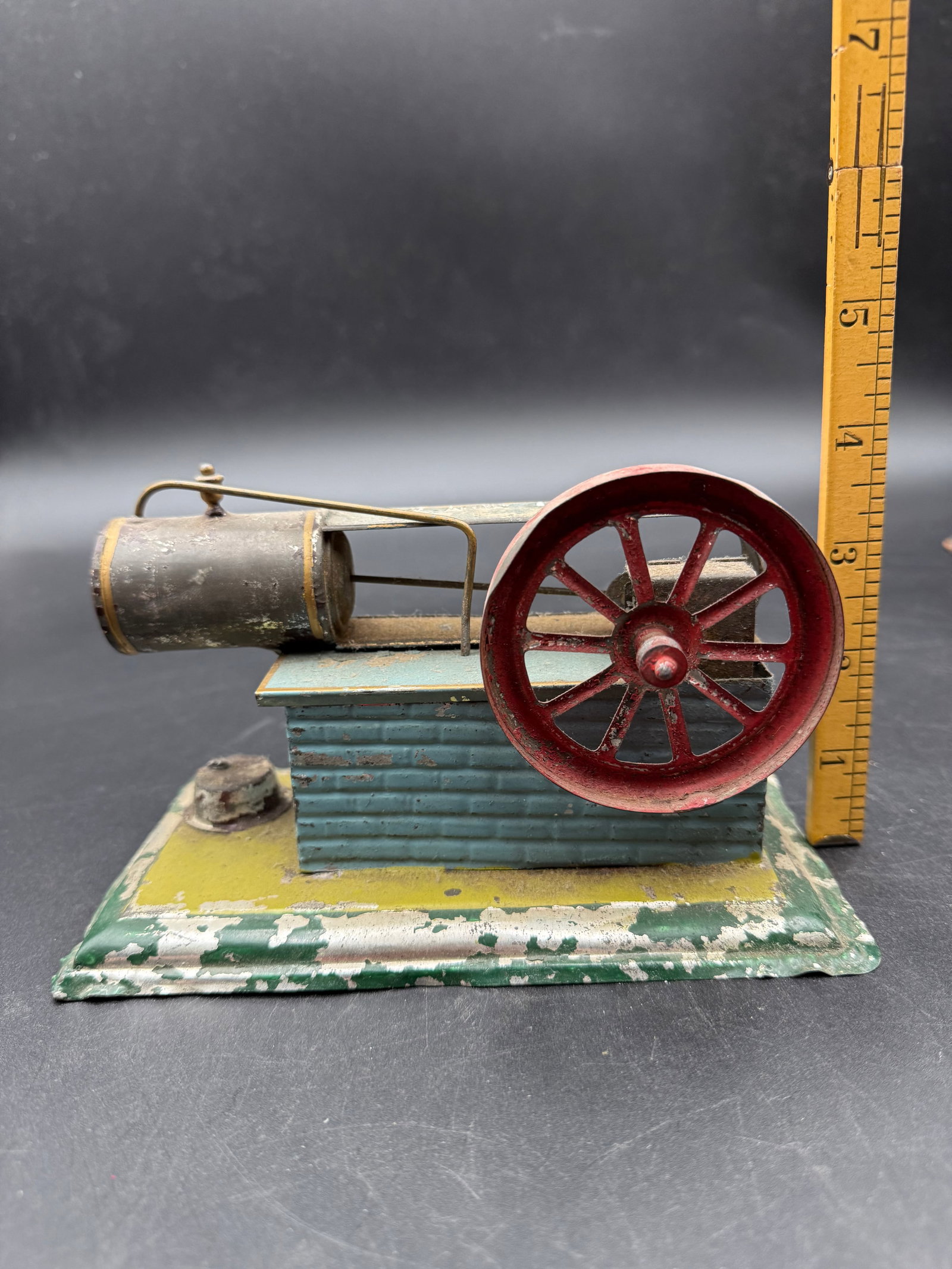 TOY MODEL STEAM ENGINE - 6