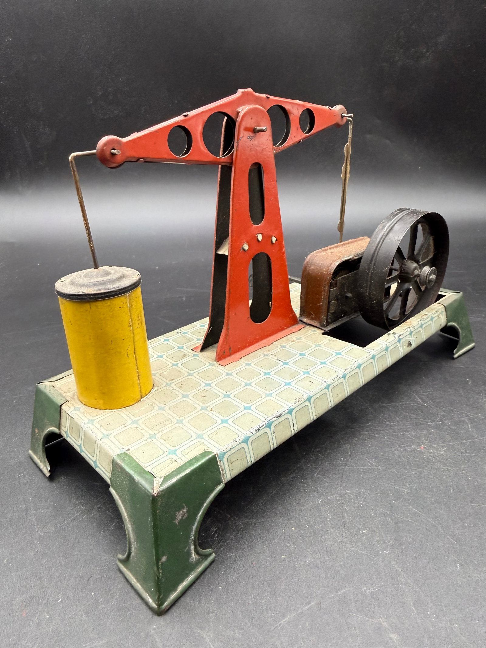 TOY MODEL STEAM ENGINE - 3