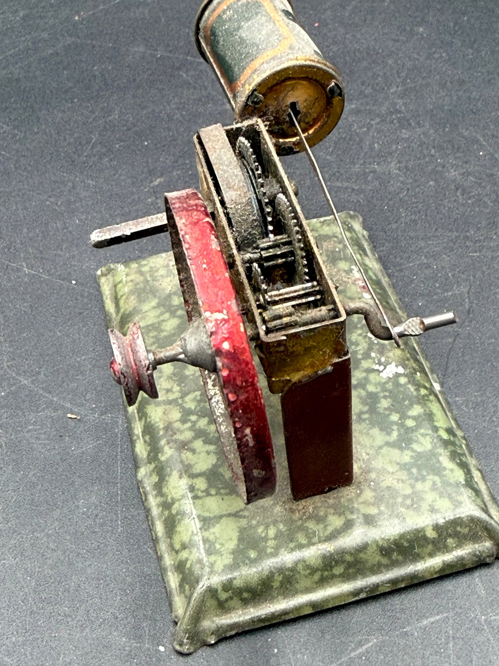 TOY MODEL STEAM ENGINE M&K GERMANY - 5