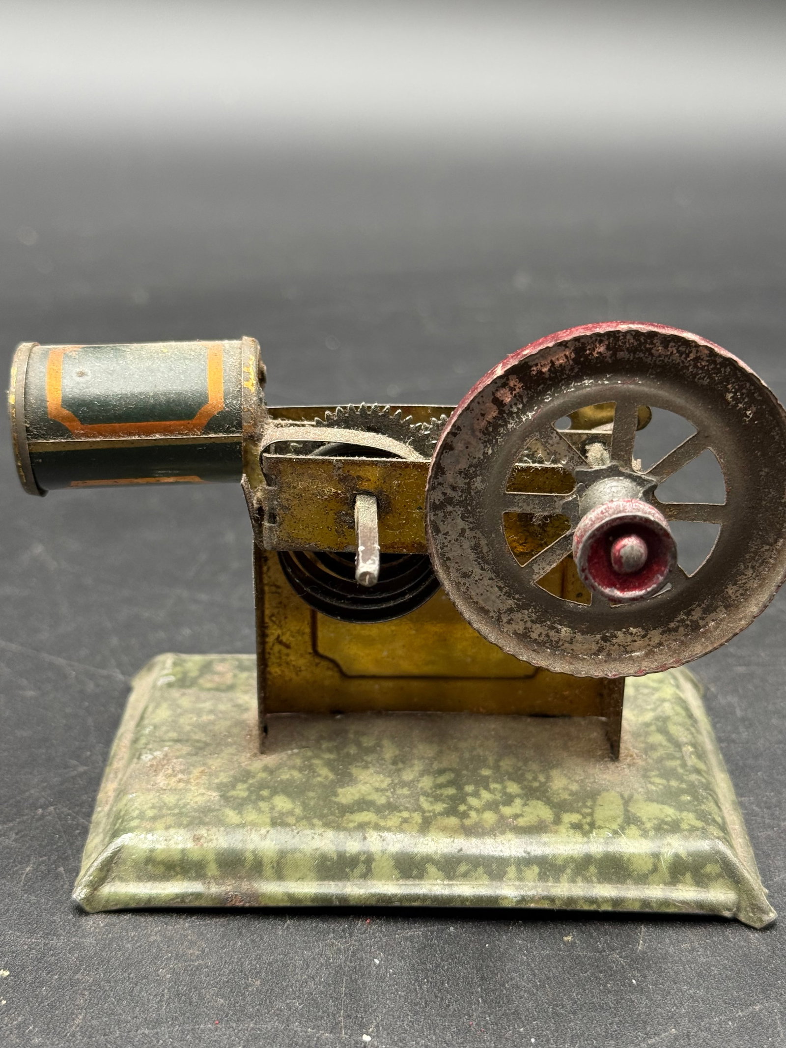 TOY MODEL STEAM ENGINE M&K GERMANY - 6