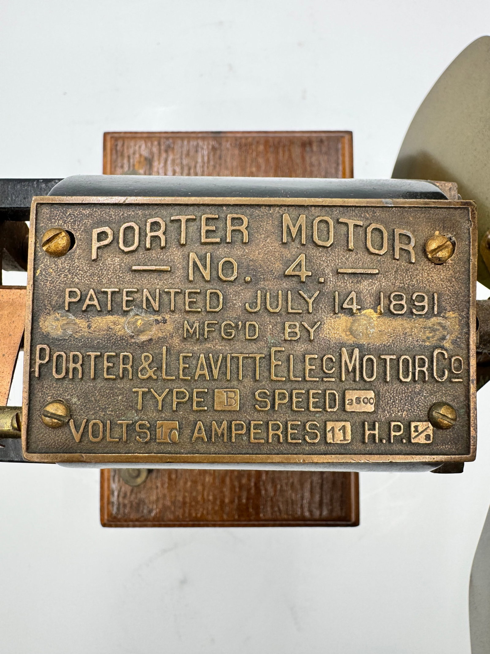 Antique 1890s Bipolar Porter Motor No. 4 Brass Blade Fan Porter & Leavitt Electric Motor Co - 8