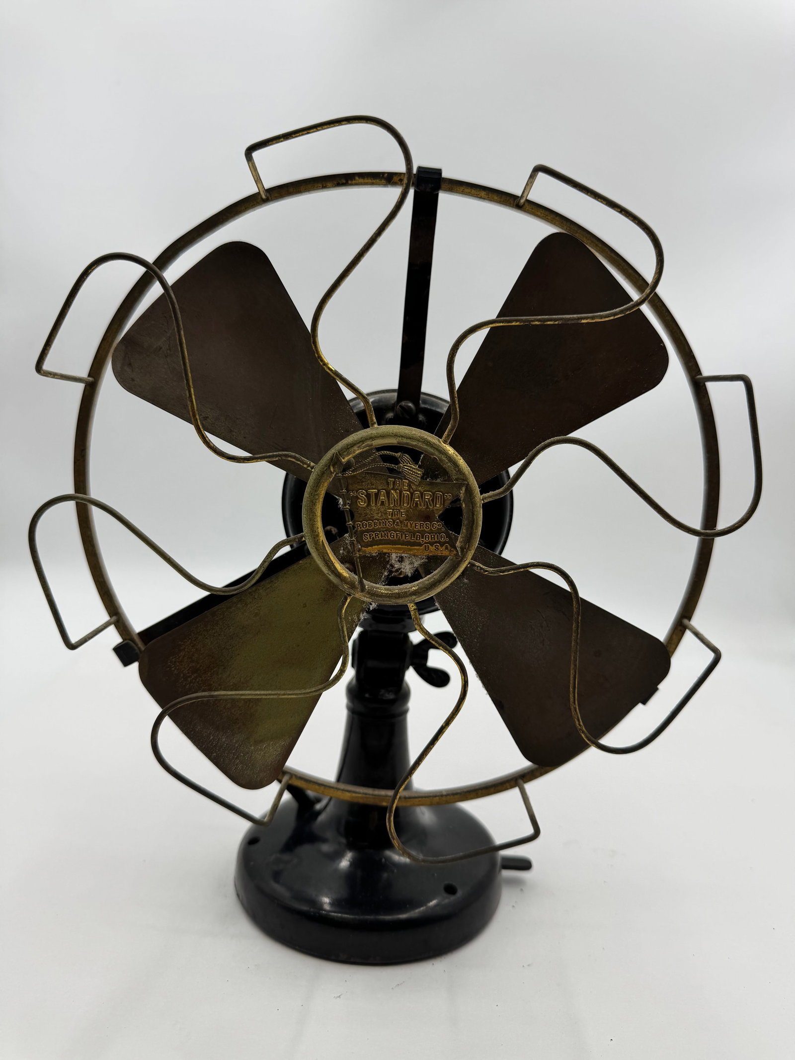 Antique Robbins & Myers “The Standard” Brass Blade Electric Fan (1 of 9)
