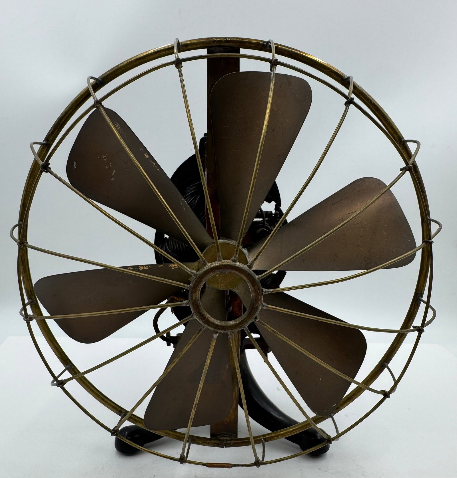 Edison 6 Blade Bipolar Cast Tag tripod Battery Fan (1 of 16)