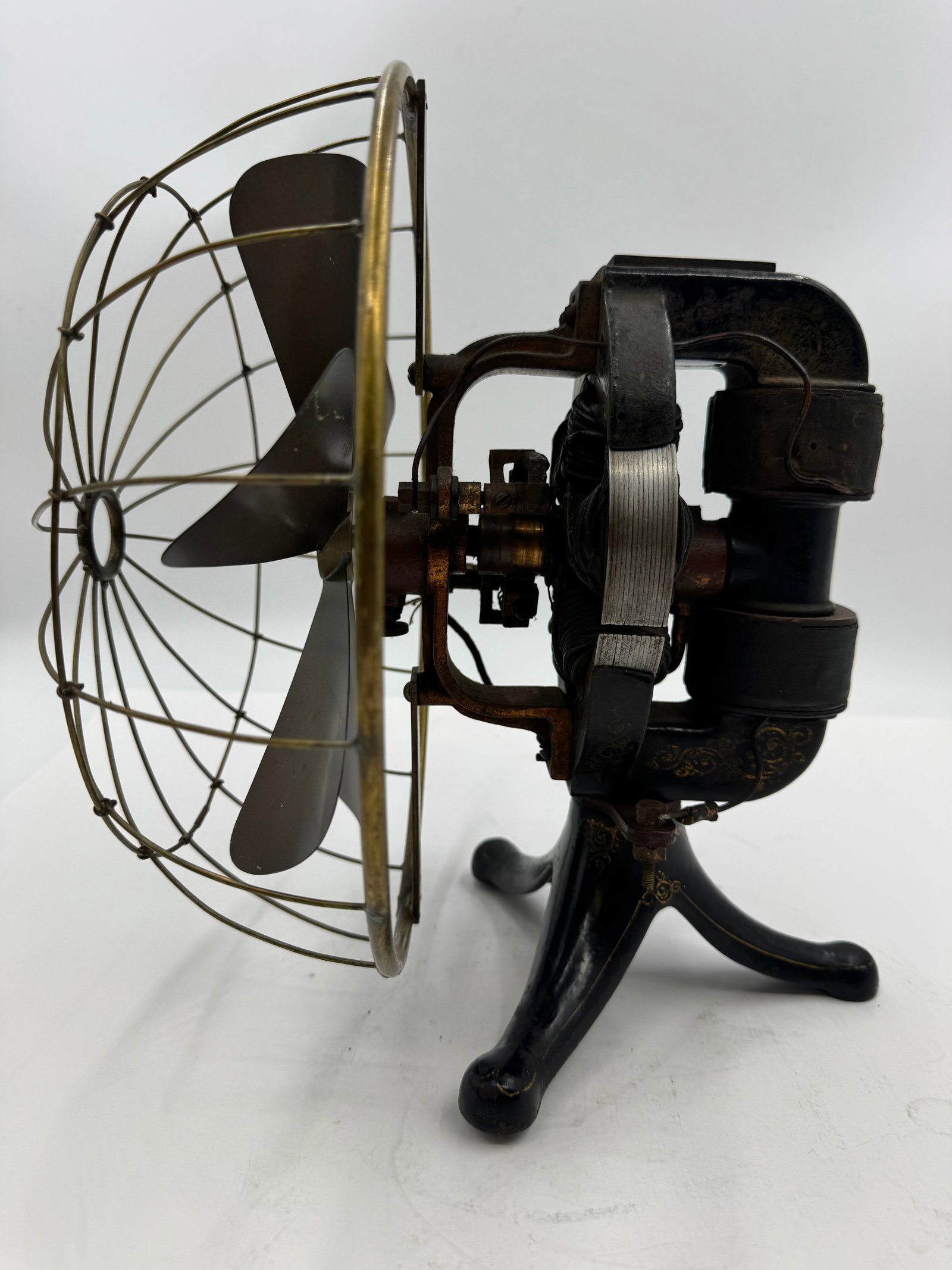 Edison 6 Blade Bipolar Cast Tag tripod Battery Fan - 3
