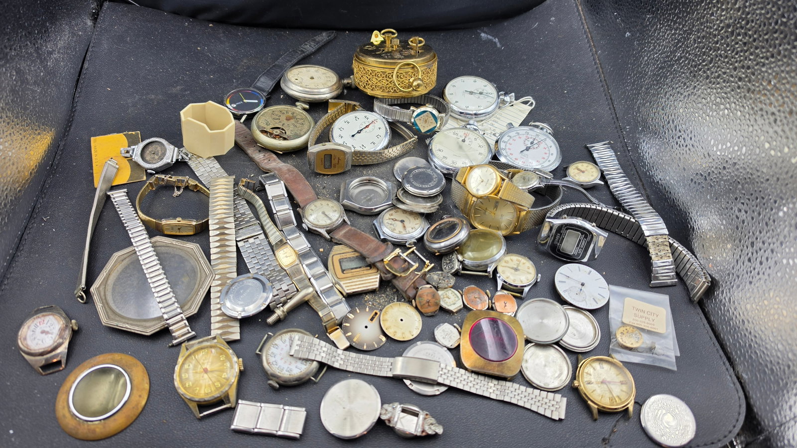 Vintage Watch & Clock Parts Lot — Stopwatches, LCD Digitals, Sheffield Clock, Seiko & More c. (1 of 9)