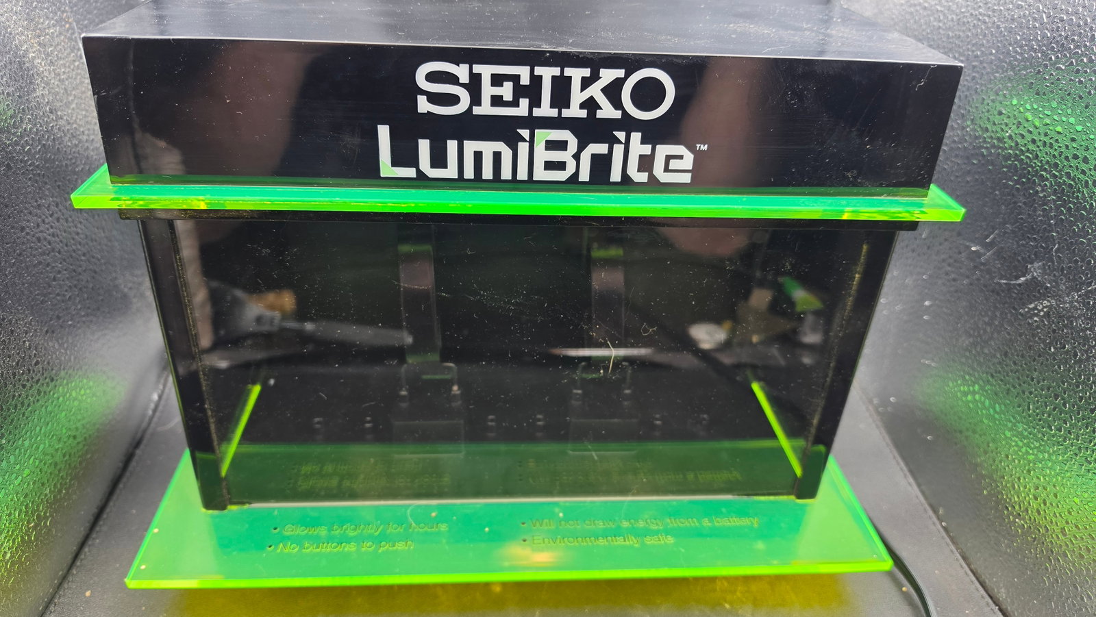 Seiko LumiBrite Retail Dealer Countertop Light-Up Watch Display Case Showcase c. 1994–1996 (1 of 8)