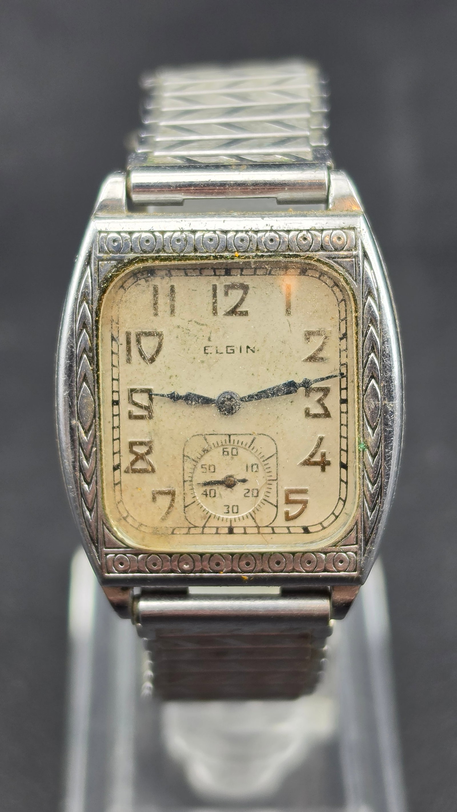 Elgin Art Deco Cushion Tonneau Nickeloid Wristwatch Subsidiary Seconds Cal. 30665204 c. 1930–1936 (1 of 10)