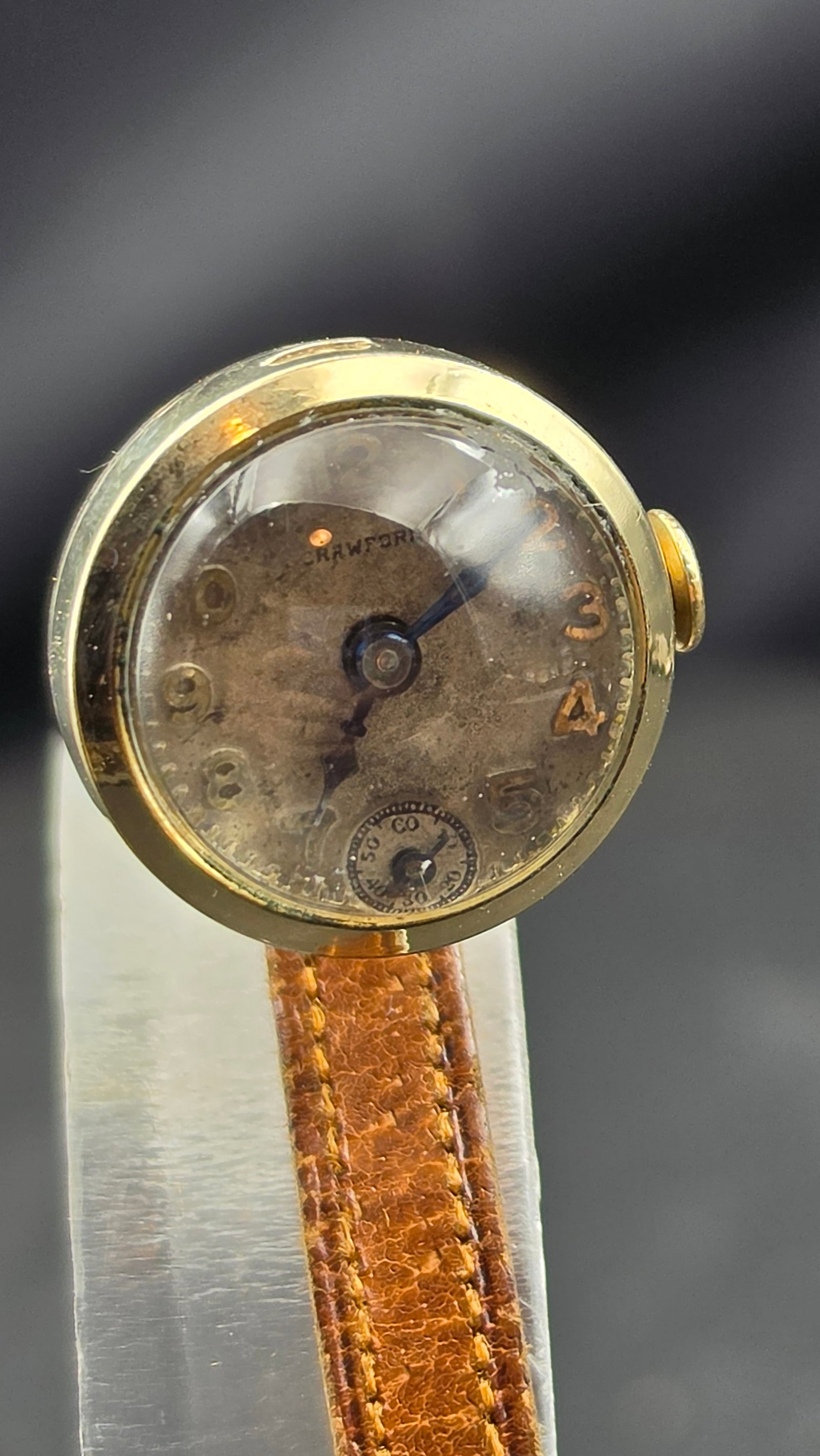 Circa 1920 Crawford Swiss 17-Jewel Manual Wind Ball Case Wristwatch Sub-Seconds 18mm Chase Watch Cor: Up for sale is a remarkable antique wristwatch dating to approximately 1915–1925, featuring a rare spherical ball-form case — a style closely associated with the earliest transitional era of wrist