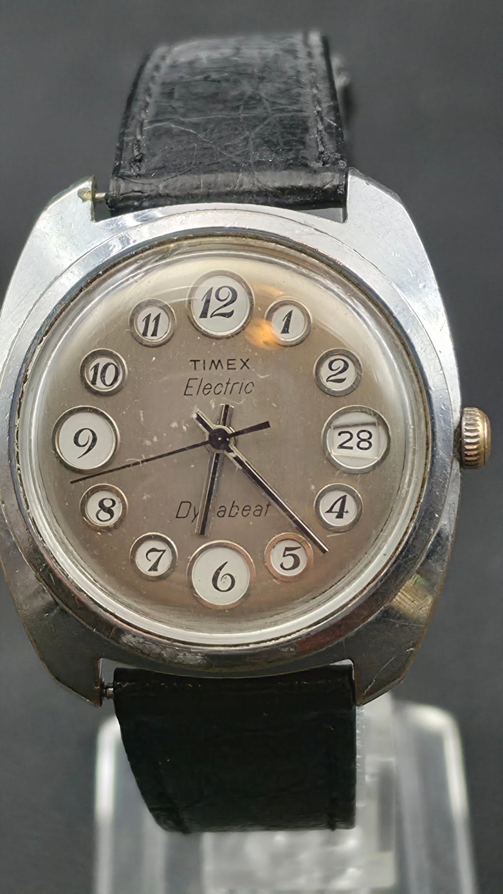 Vintage 1970s Timex Electric Dynabeat Date Bubble Dial 36mm Watch (1 of 8)