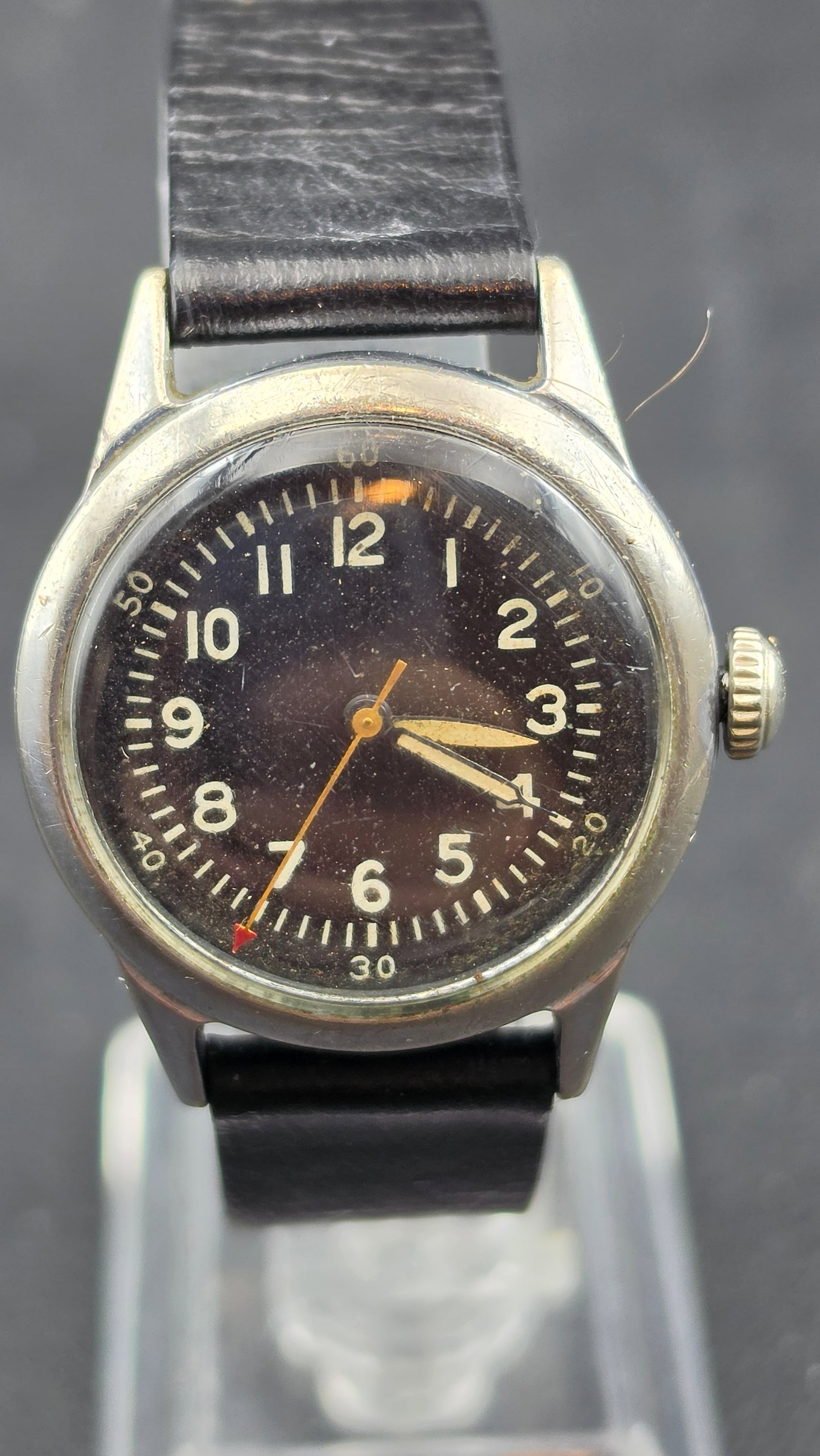 1942 Waltham Type A-11 WWII U.S. Army Air Forces Military Watch 30mm Untested: Up for sale is a genuine 1942 Waltham Type A-11 U.S. Army Air Forces military issue wristwatch. The screw-down case back is fully marked "Type A-11 / Spec. No. 94-27834 / Serial No. AF42-9037 / Mfr's 