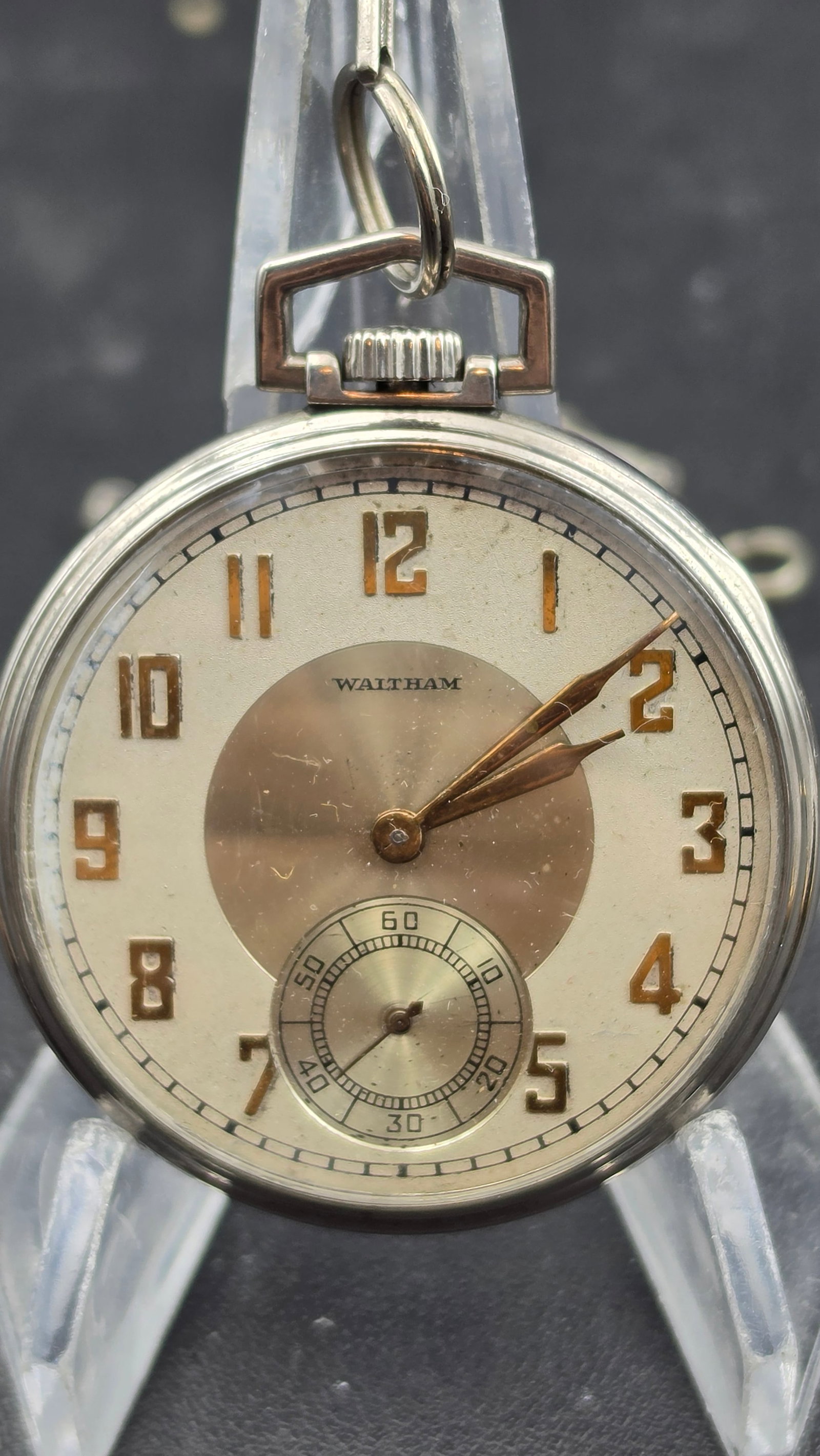 1940 Waltham Crescent St Colonial 17J Pocket Watch w/Chain Sales Award Ruud-Monel Water Heaters (1 of 9)