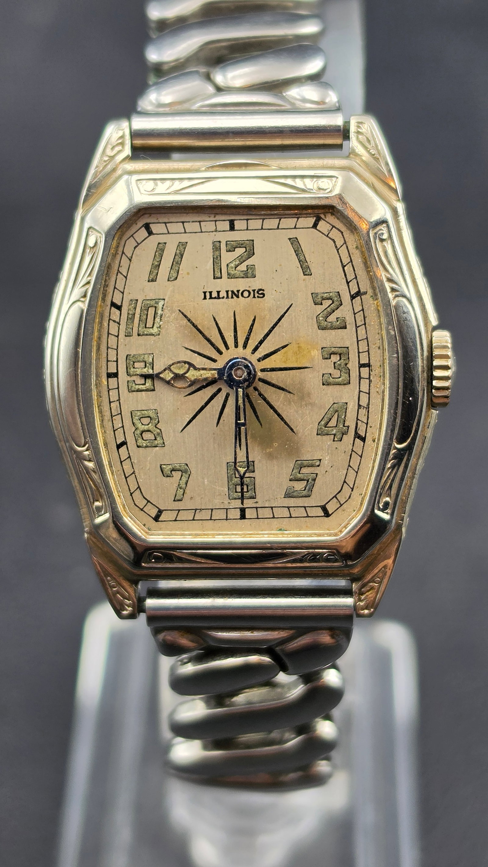 c.1929 Illinois Watch Co Solidarity 14K White Gold 6/0S Special Model No.152 21J Runs: Up for sale is a circa 1929 Illinois Watch Company wristwatch in solid 14K white gold, bearing the factory-stamped designation "6/0S SPECIAL MODEL / No. 152 / SOLIDARITY / 14K WHITE GOLD / ILLINOIS WA