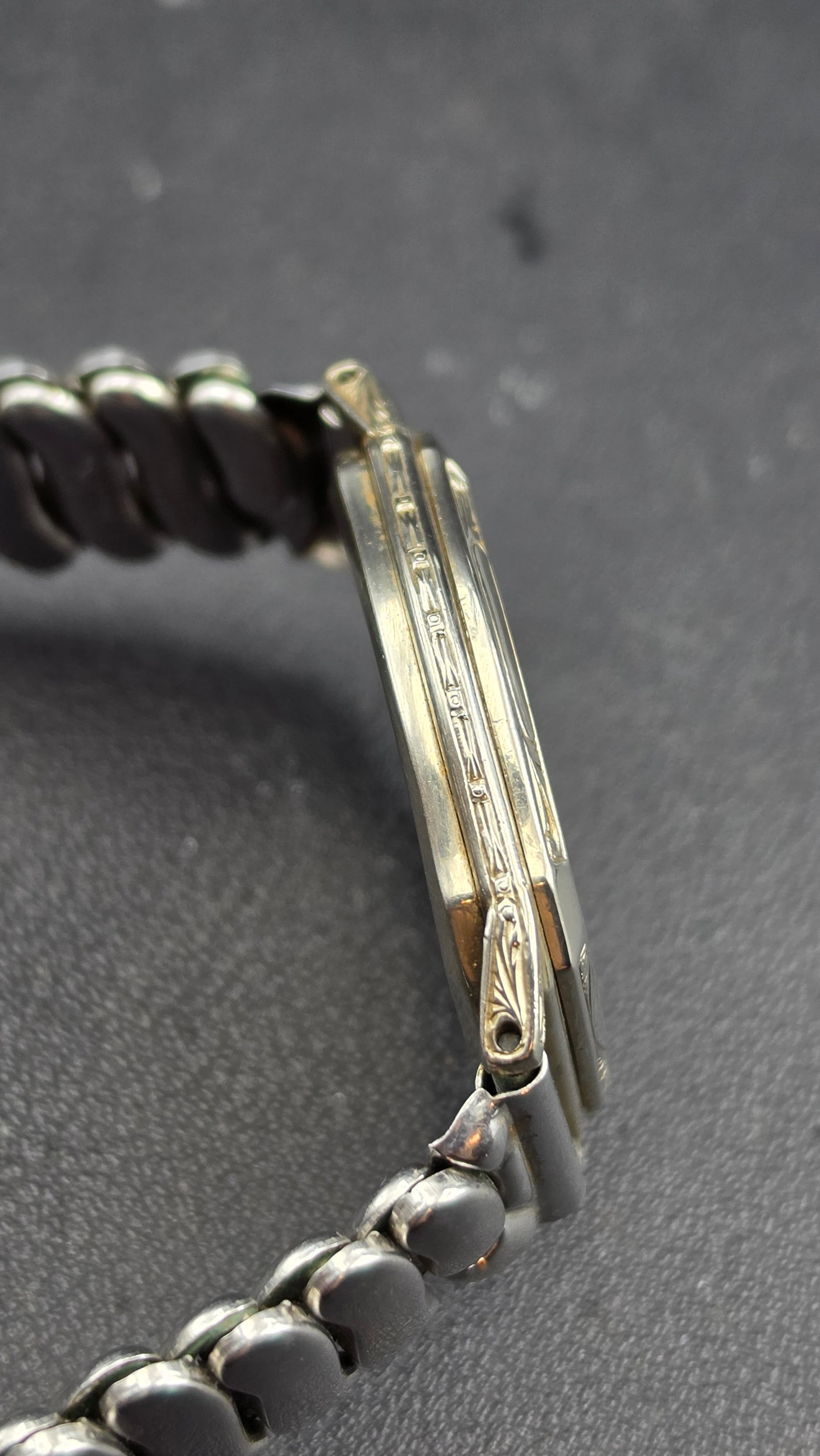c.1929 Illinois Watch Co Solidarity 14K White Gold 6/0S Special Model No.152 21J Runs - 6