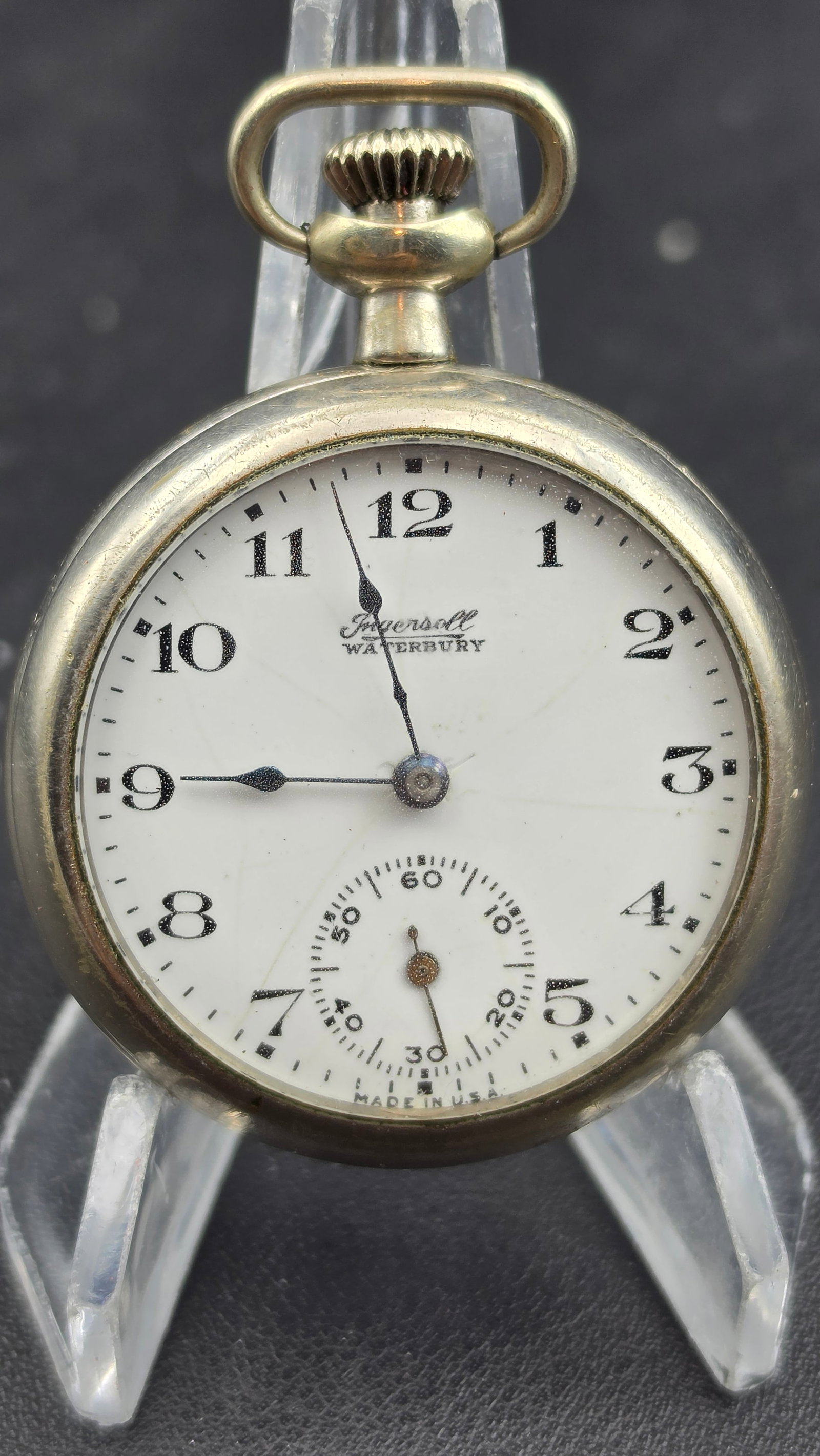 1892 Ingersoll Waterbury Robt H Ingersoll & Bro Jeweled Pocket Watch Early Production Runs: Offered here is an 1892 Robt. H. Ingersoll & Bro. pocket watch, serial number 94441, identified via the Pocket Watch Database as one of the earliest production Ingersoll Waterbury watches — 1892 was